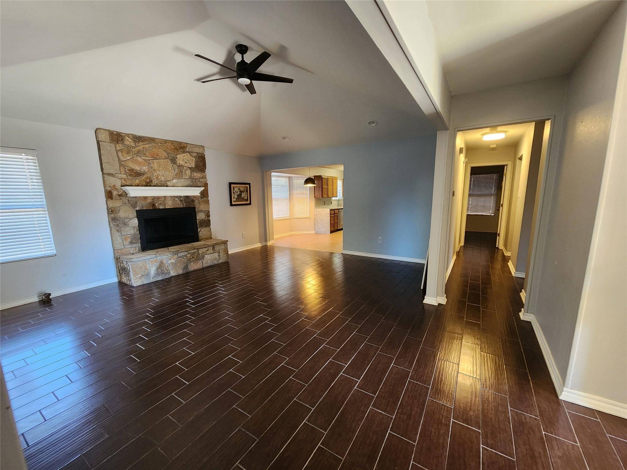 Arlington, TX 76001,6210 Lotus DR
