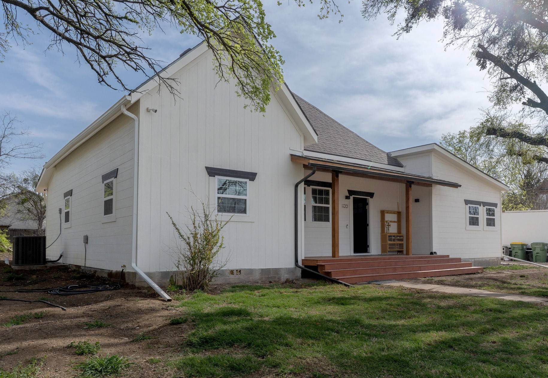 Godley, TX 76033,420 W Graham ST