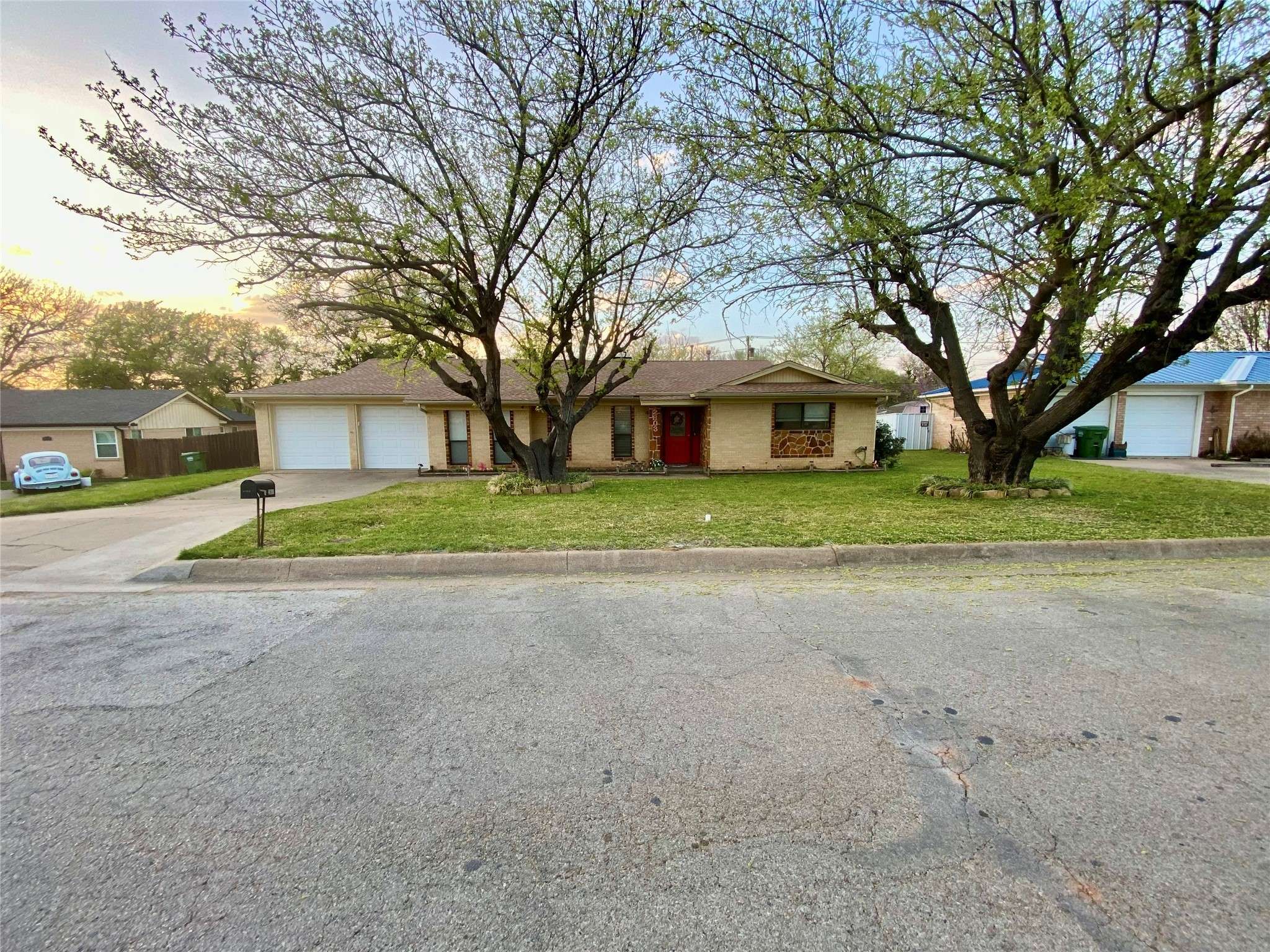 Mineral Wells, TX 76067,2803 N Murco DR