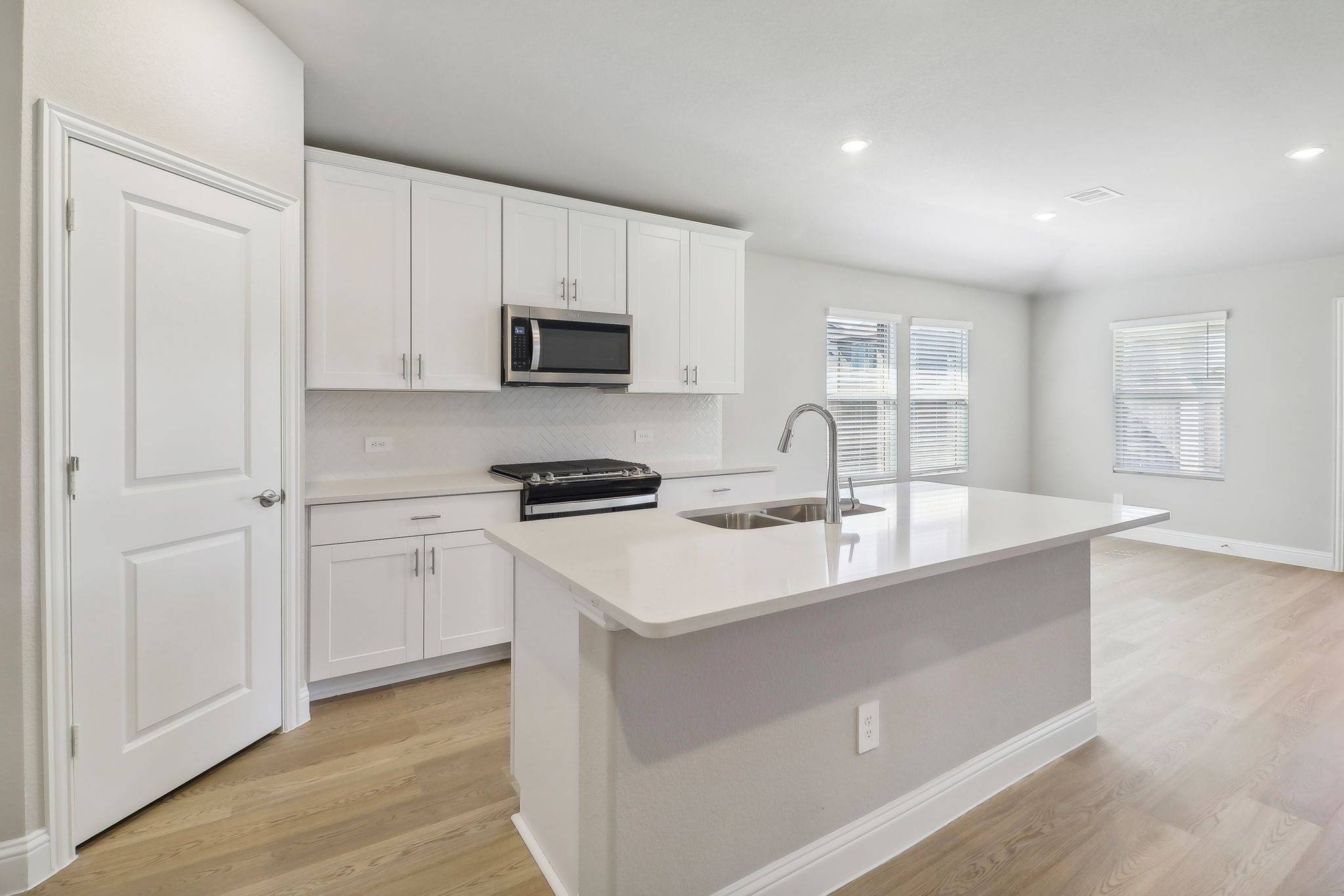 Seagoville, TX 75159,2218 Lone Star LN