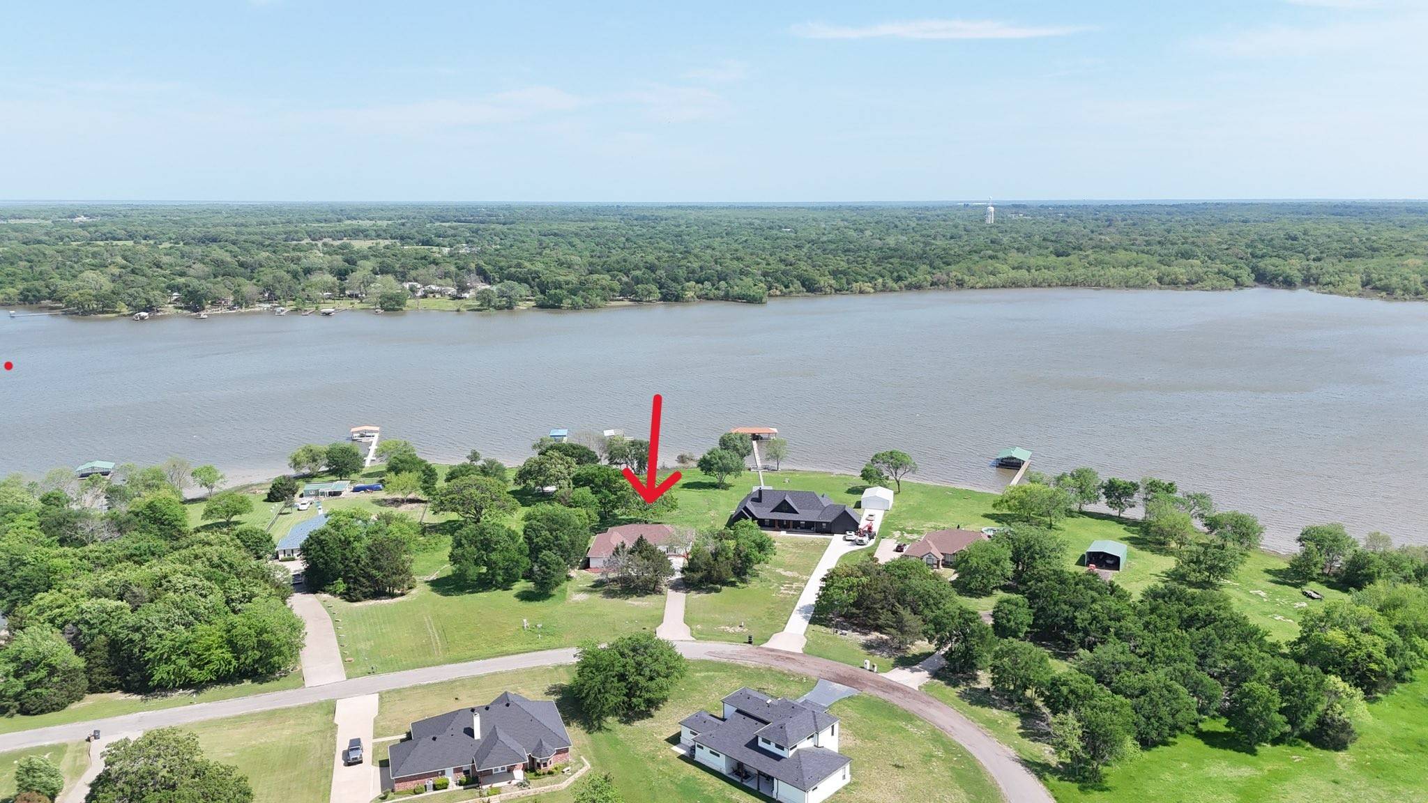 Quinlan, TX 75474,2858 Waters Edge
