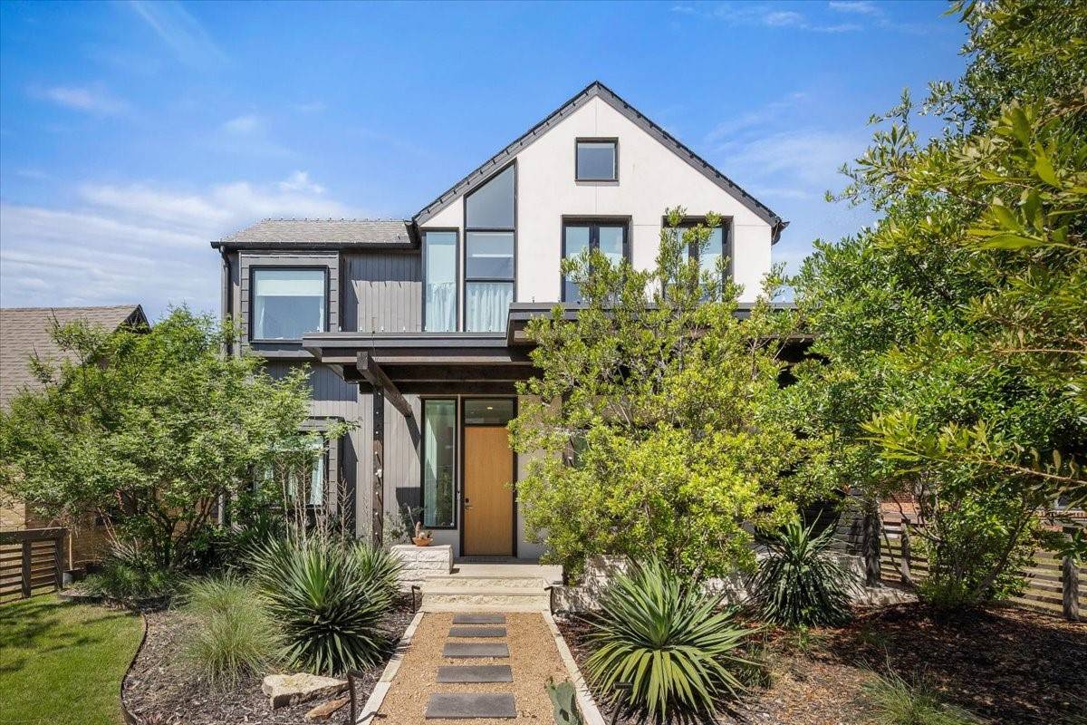 Fort Worth, TX 76107,2208 Thomas PL