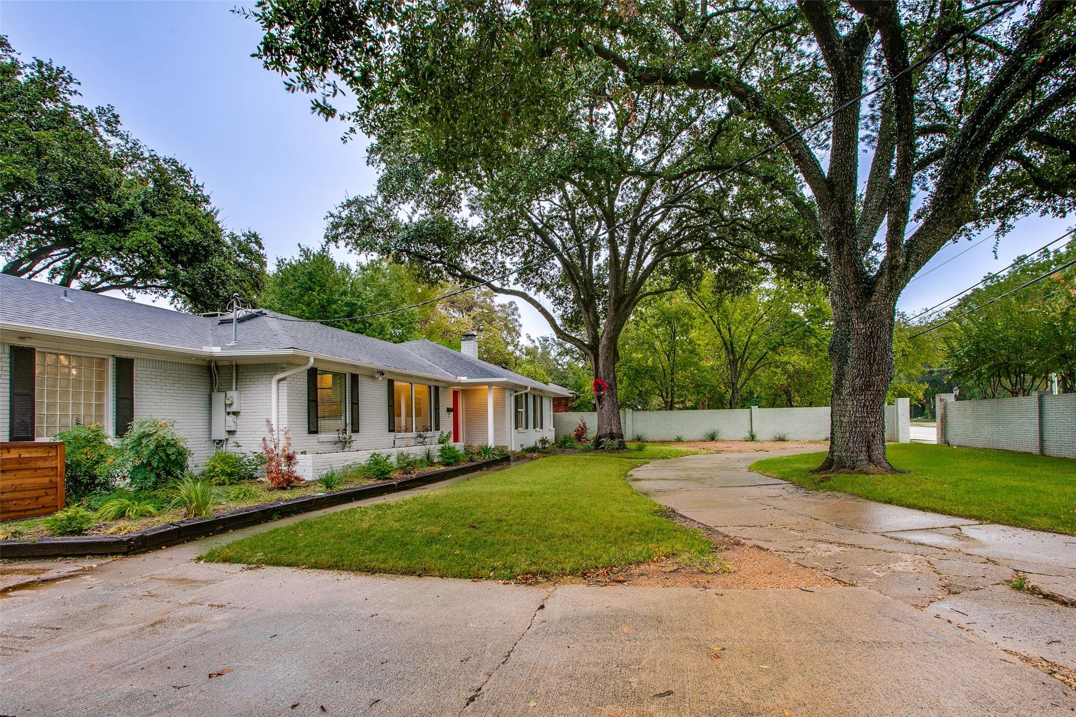 Dallas, TX 75230,5815 Walnut Hill LN