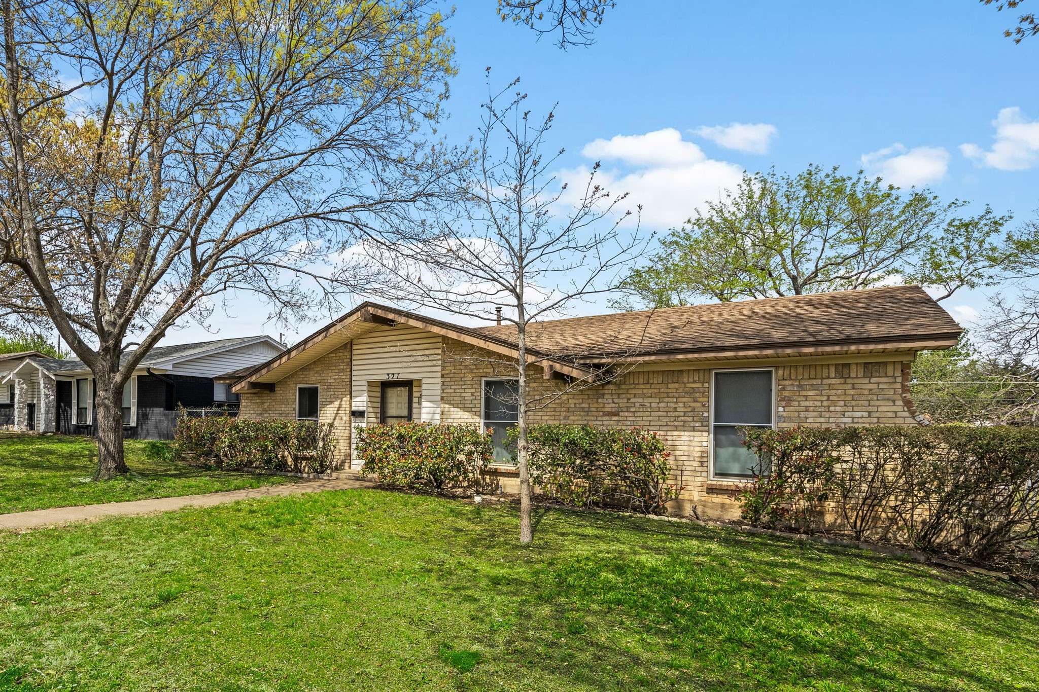 Duncanville, TX 75116,327 Carder ST
