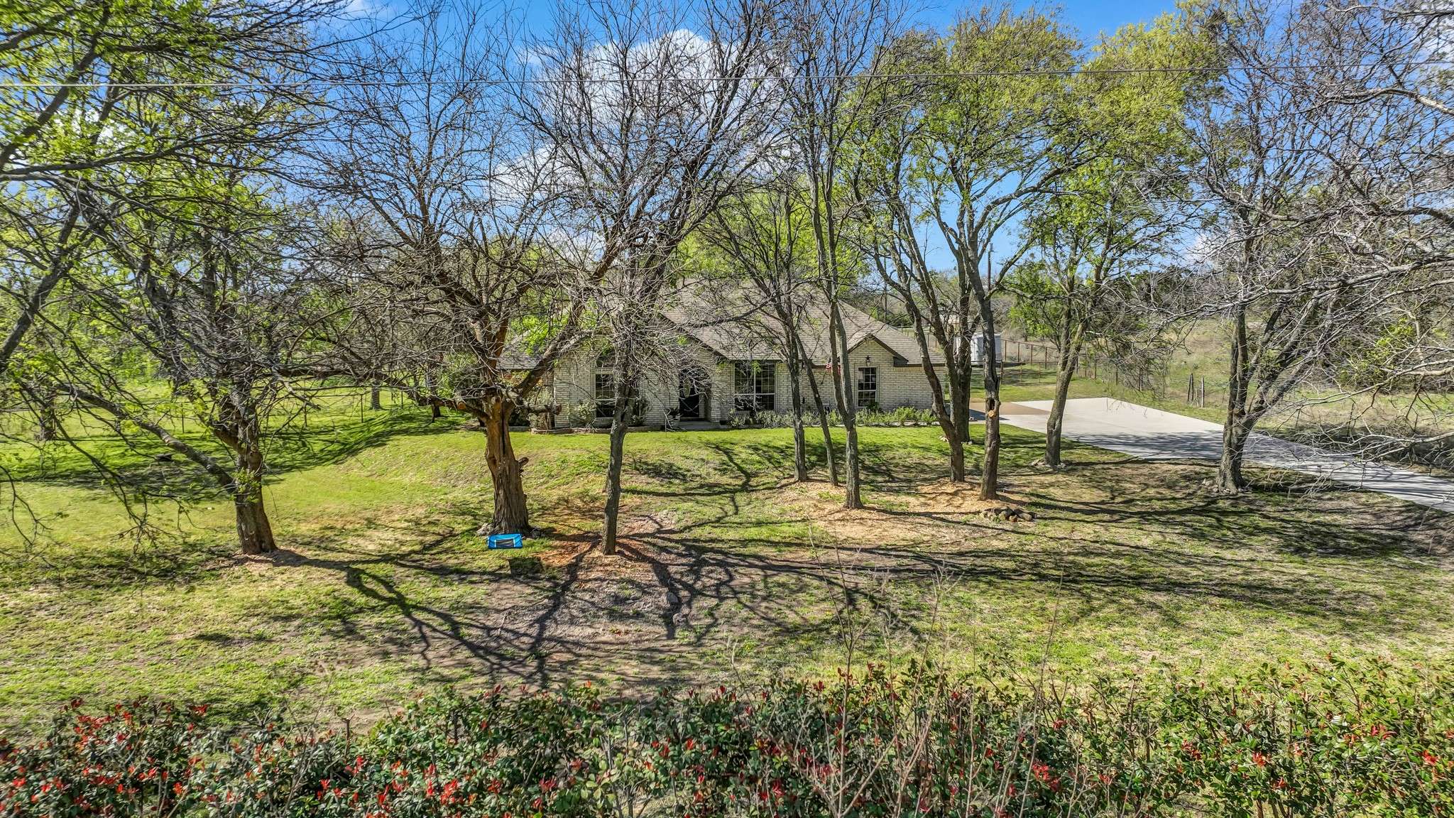 Fort Worth, TX 76126,8217 Dollar LN
