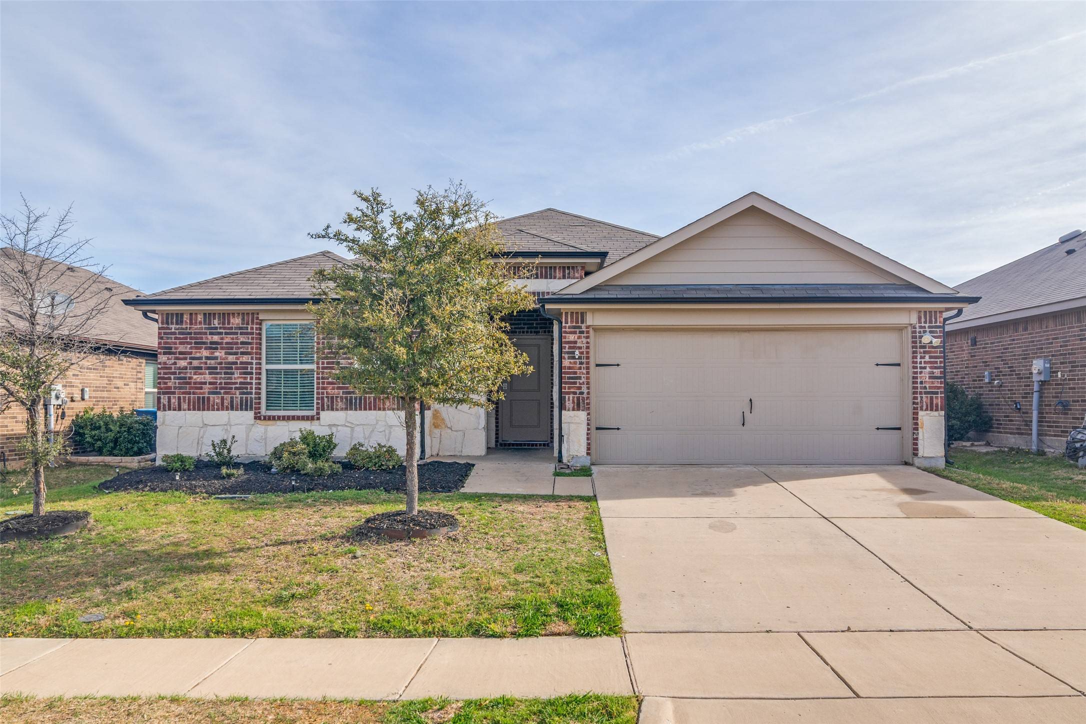 Forney, TX 75126,2430 Rosharon DR