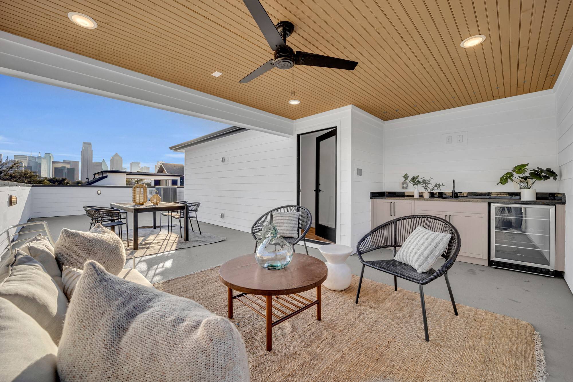 Dallas, TX 75204,1517 Pecos ST