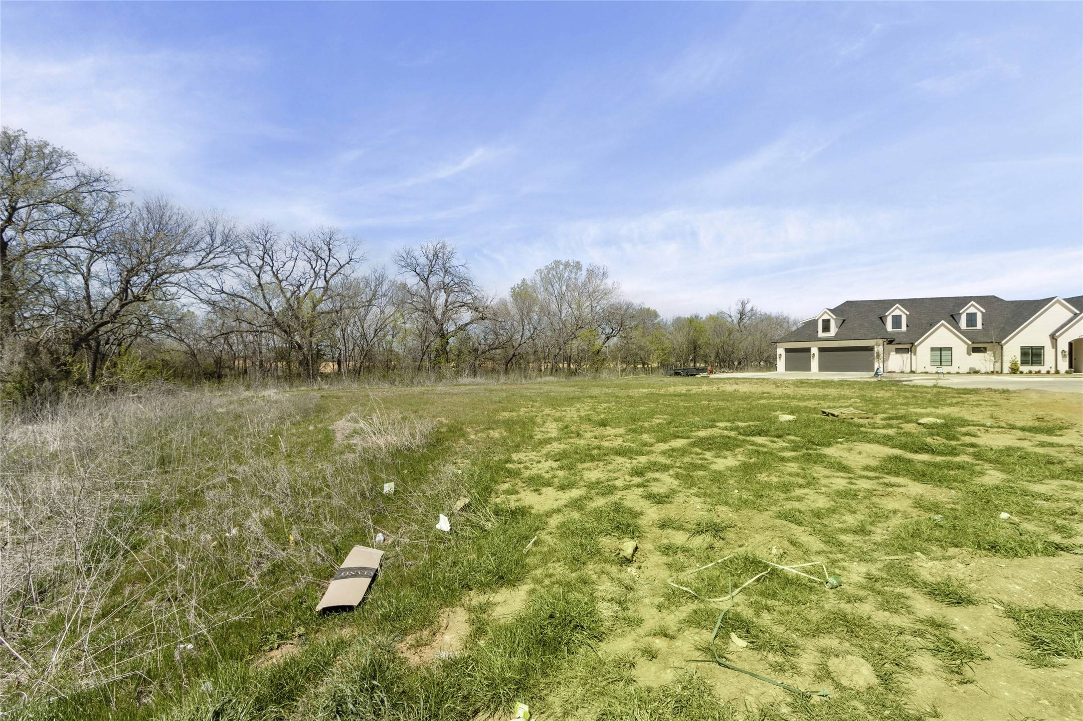 Denton, TX 76210,409 Meadowlands DR