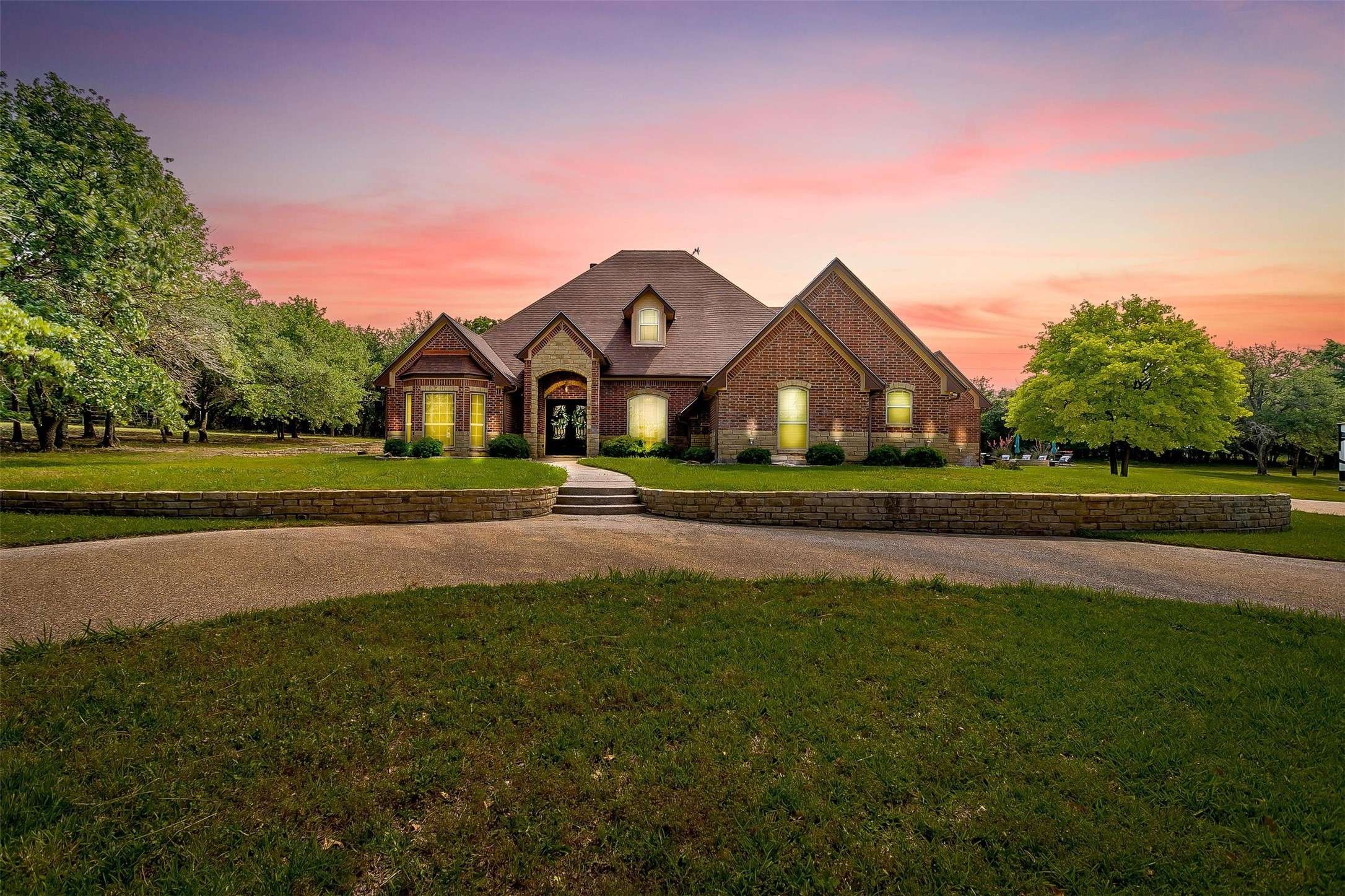 Poolville, TX 76487,115 Lantana CT