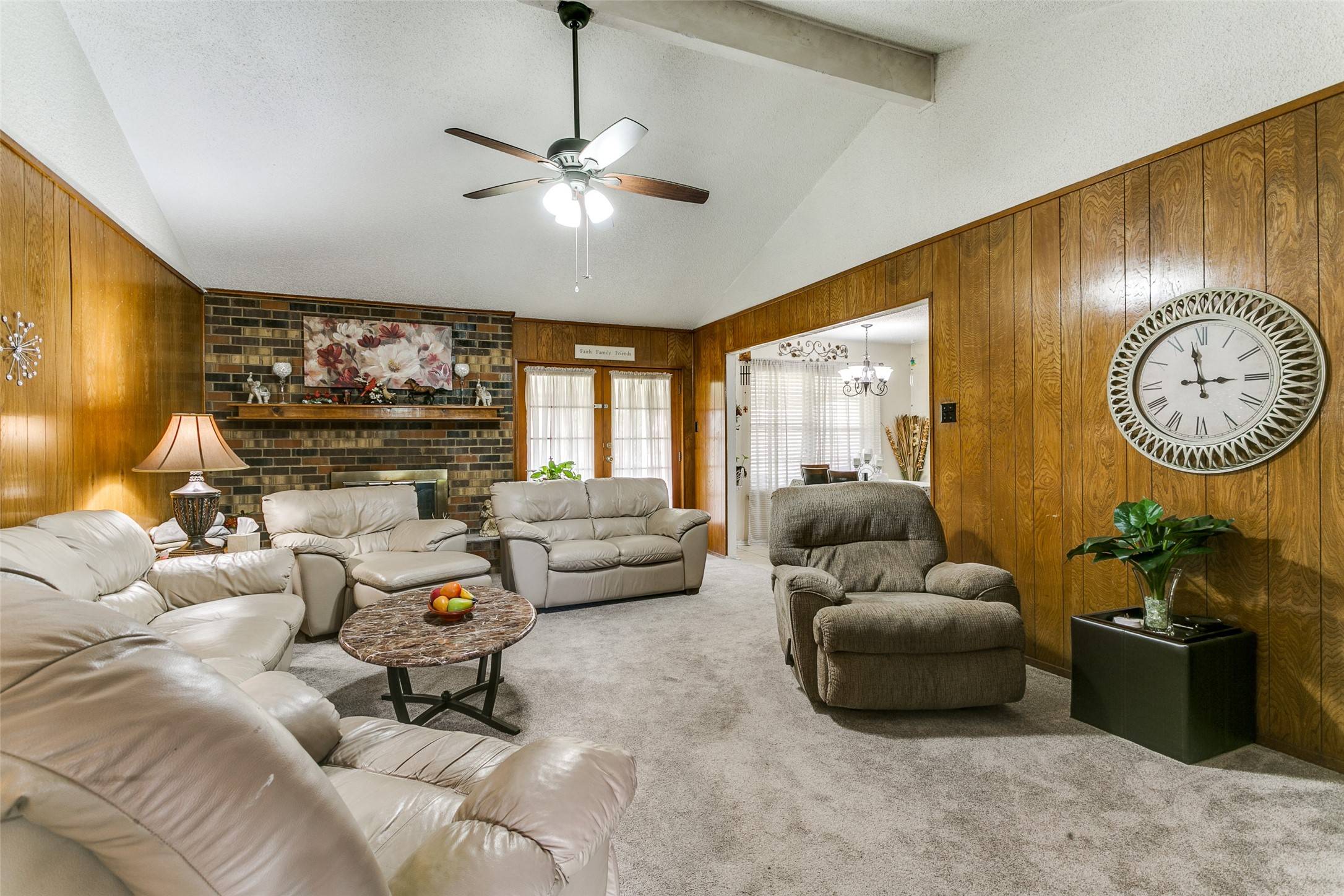 Euless, TX 76039,703 Parker DR