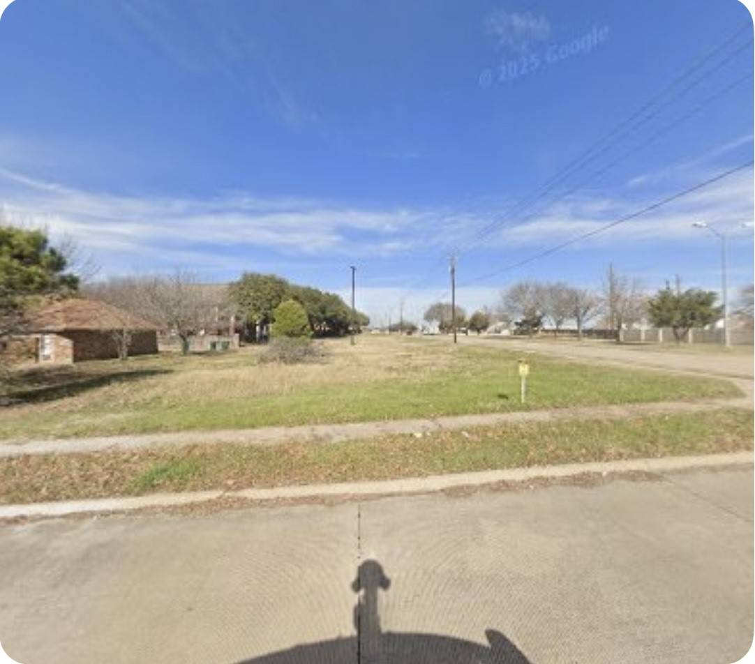 Cedar Hill, TX 75104,924 Walters DR