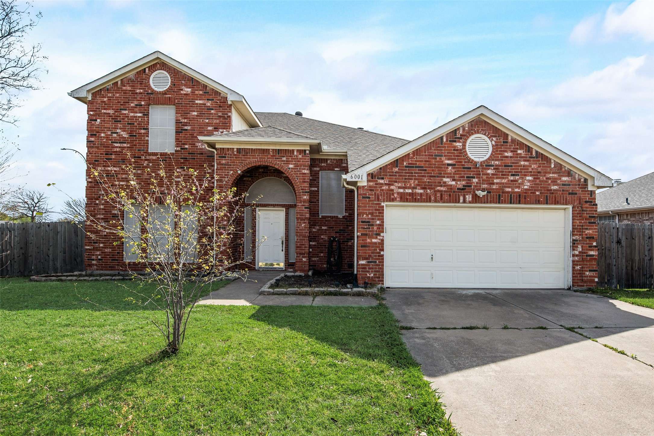 Arlington, TX 76018,6001 Harwood Crossing DR