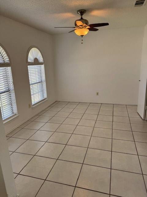 Plano, TX 75025,832 Baxter DR