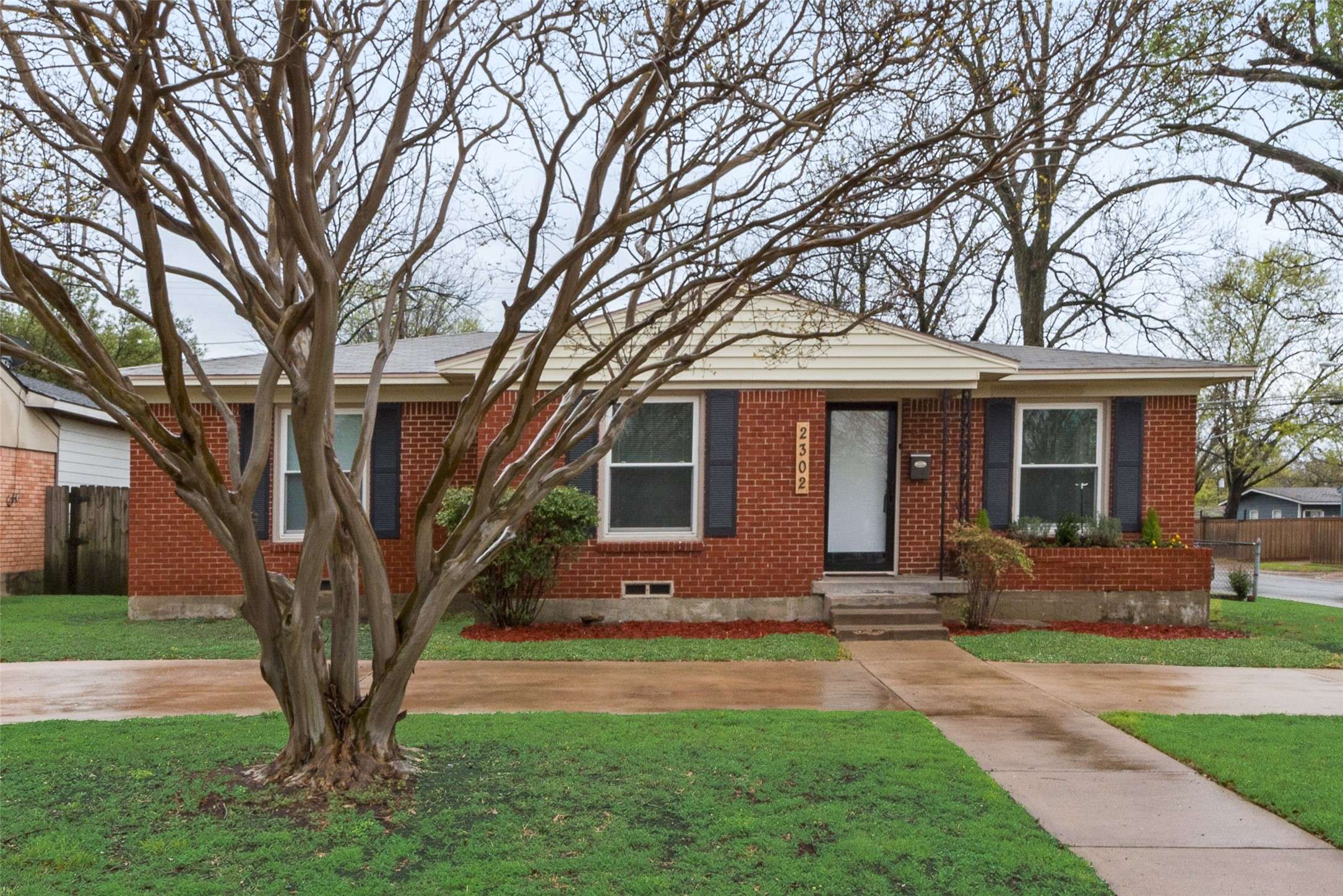 Dallas, TX 75228,2302 Centerville RD