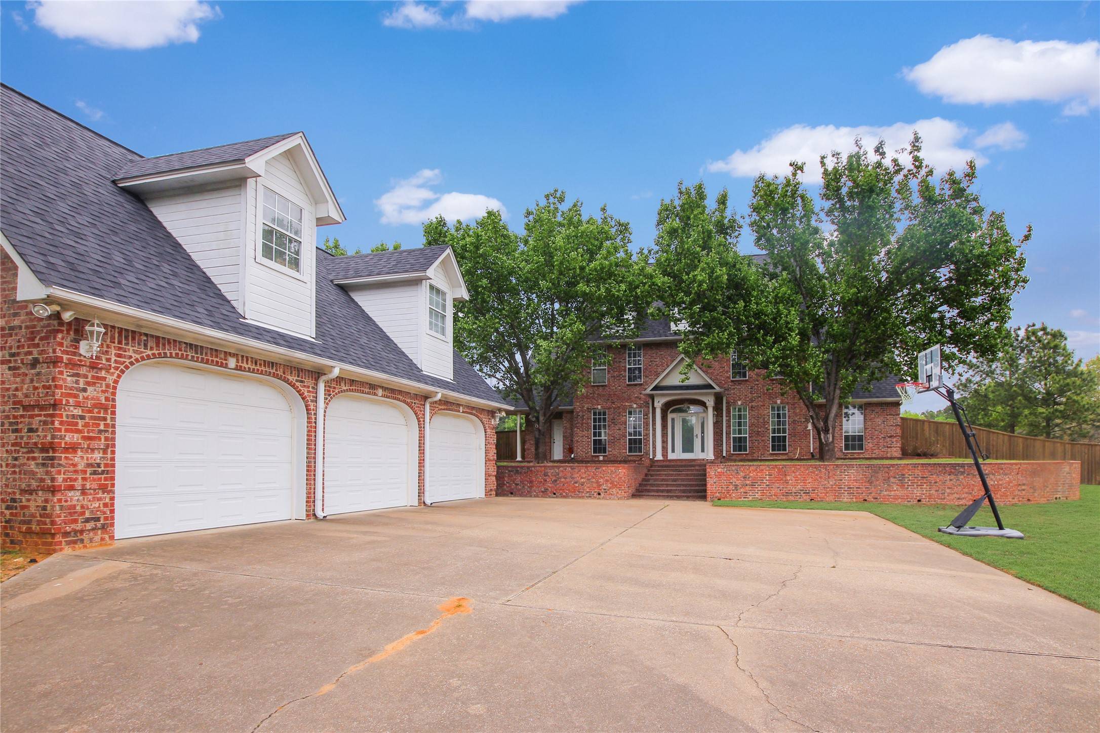 Flint, TX 75762,10258 County Road 1230