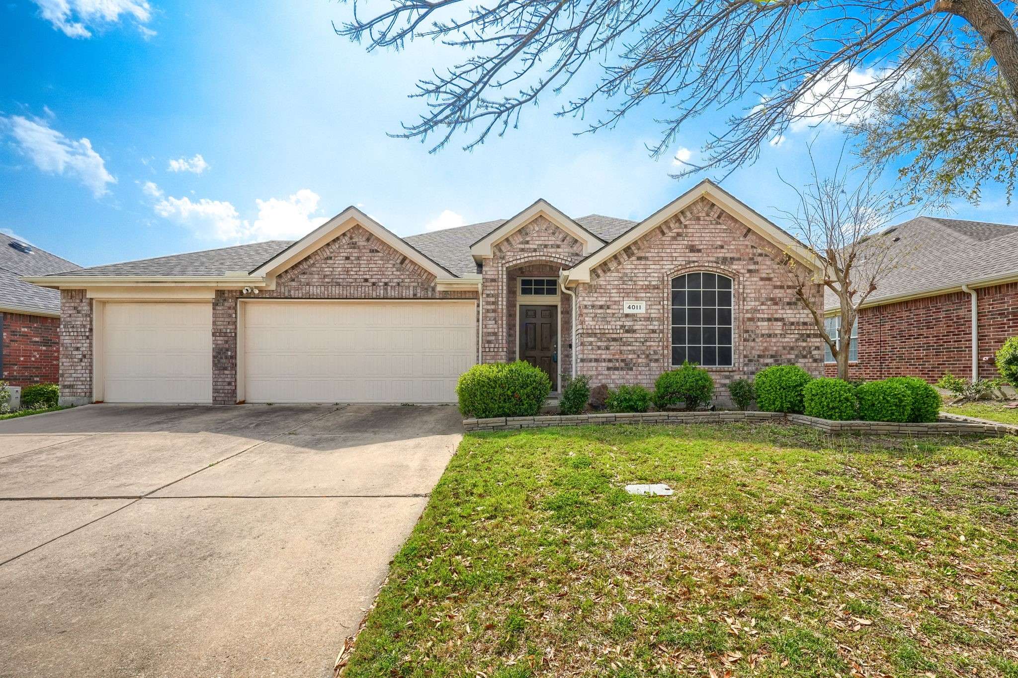 Heartland, TX 75126,4011 Bridge Water RD
