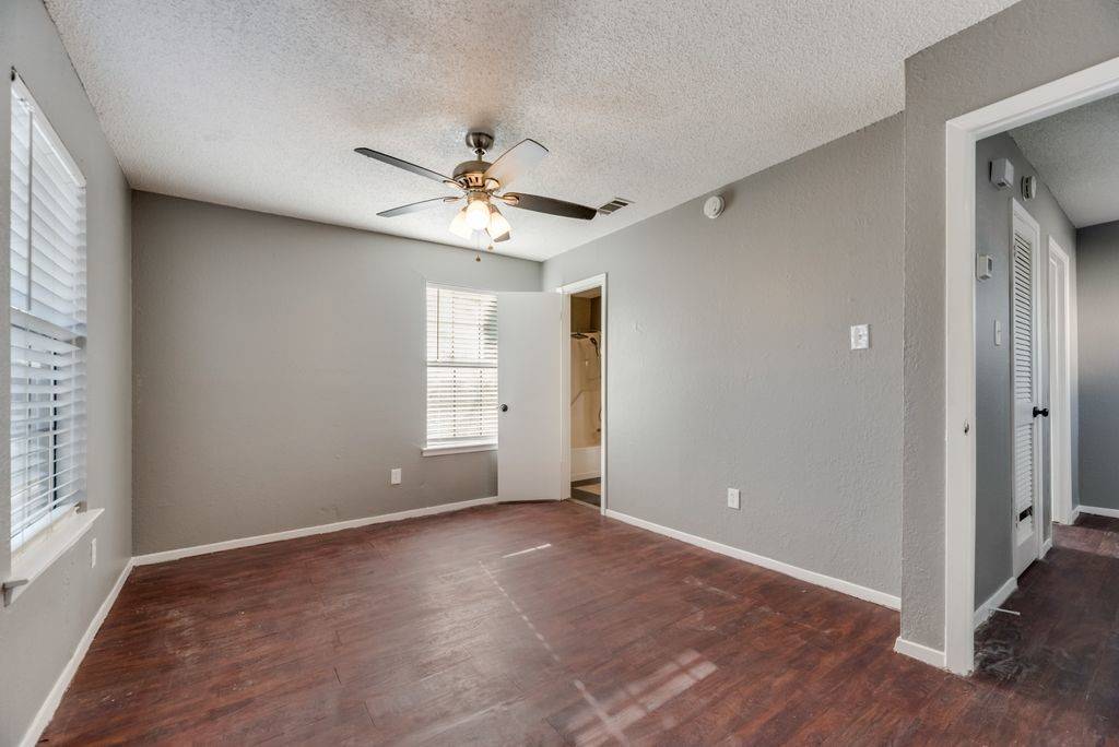 Dallas, TX 75214,5504 Columbia AVE