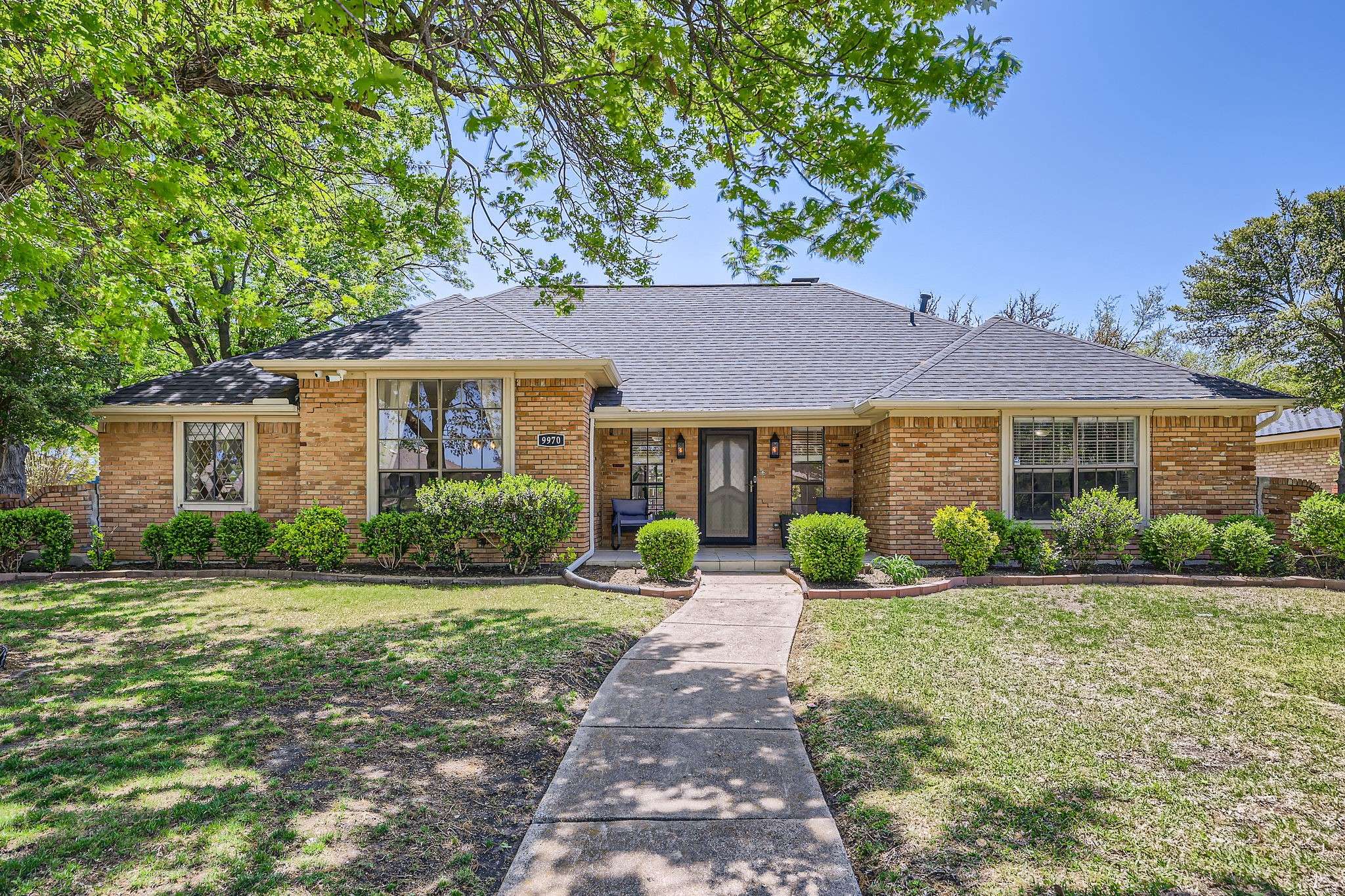 Dallas, TX 75243,9970 Acklin DR