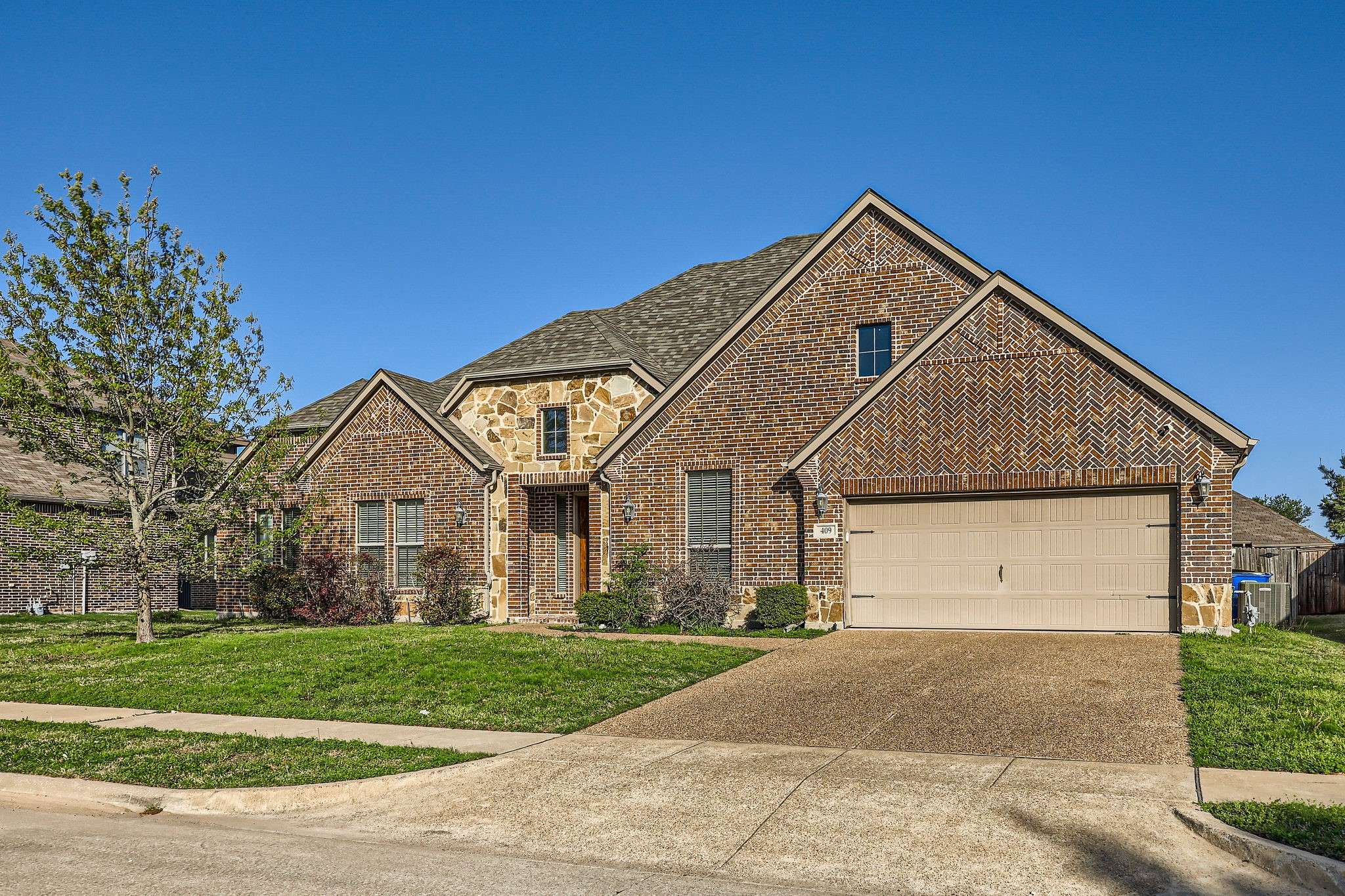 Forney, TX 75126,409 Elmcrest CT