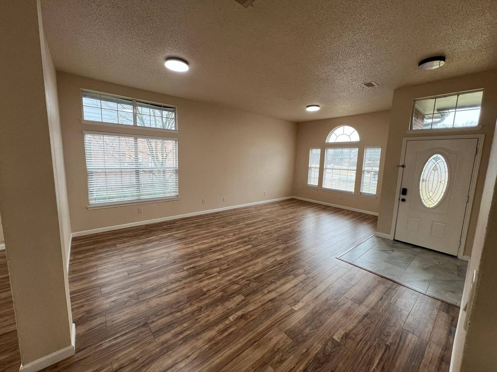 Garland, TX 75040,2729 Corley DR
