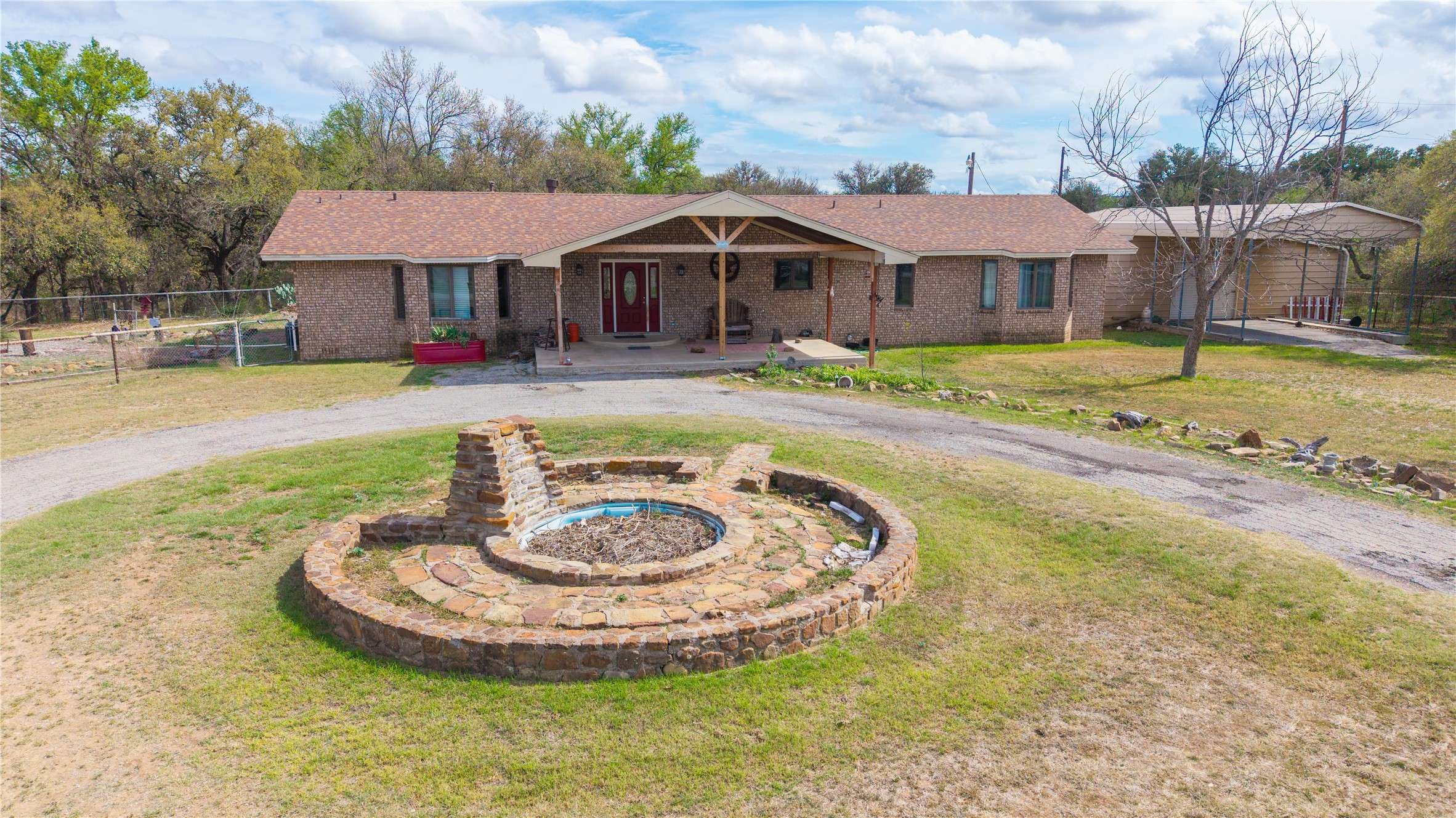 Mullin, TX 76864,641 Fm 573 S