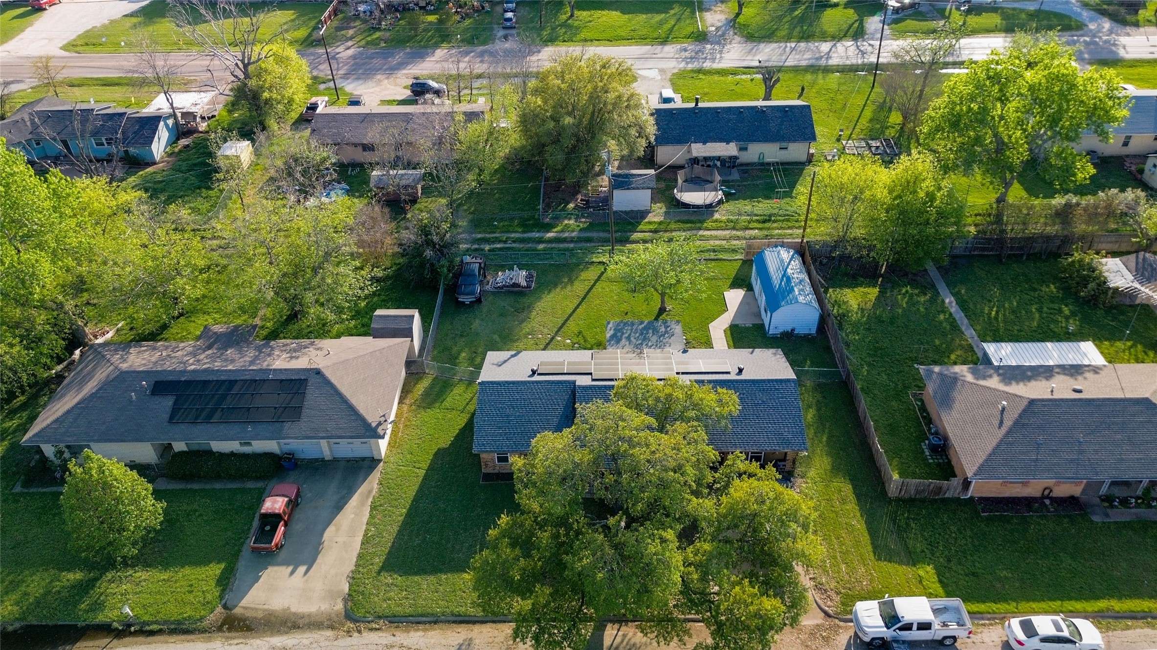 Whitney, TX 76692,514 S Llano ST