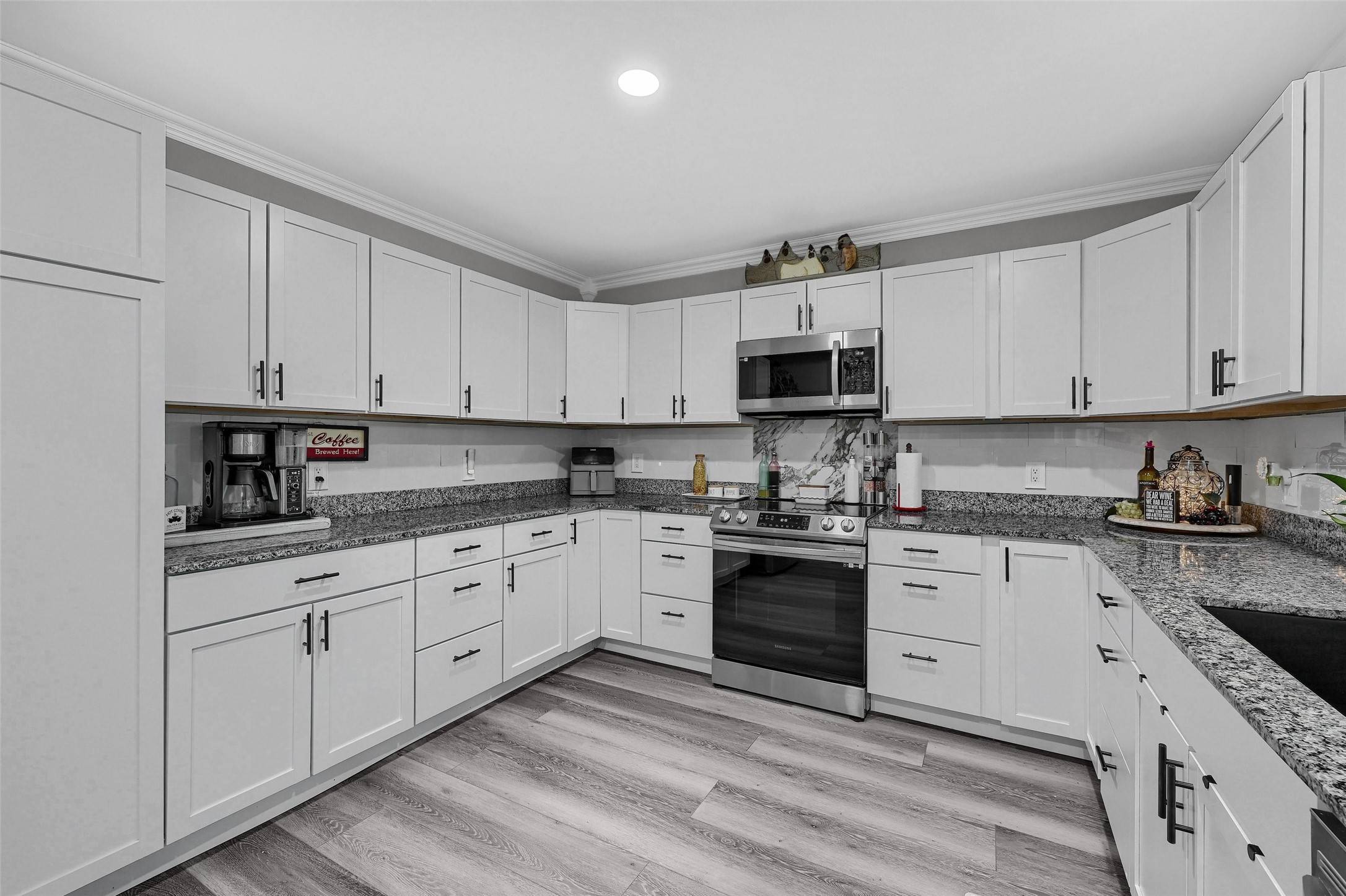 Denison, TX 75020,1210 Carla DR