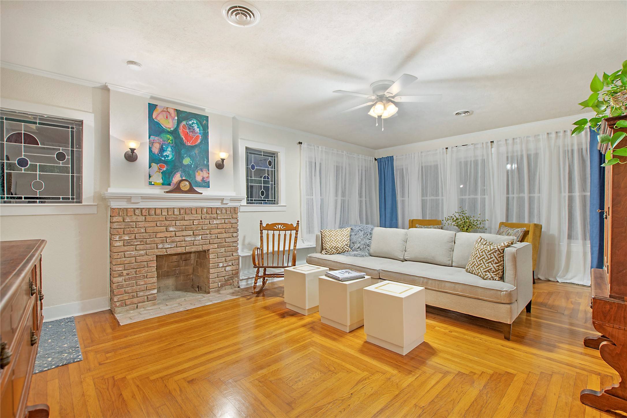 Dallas, TX 75206,5843 Vanderbilt AVE