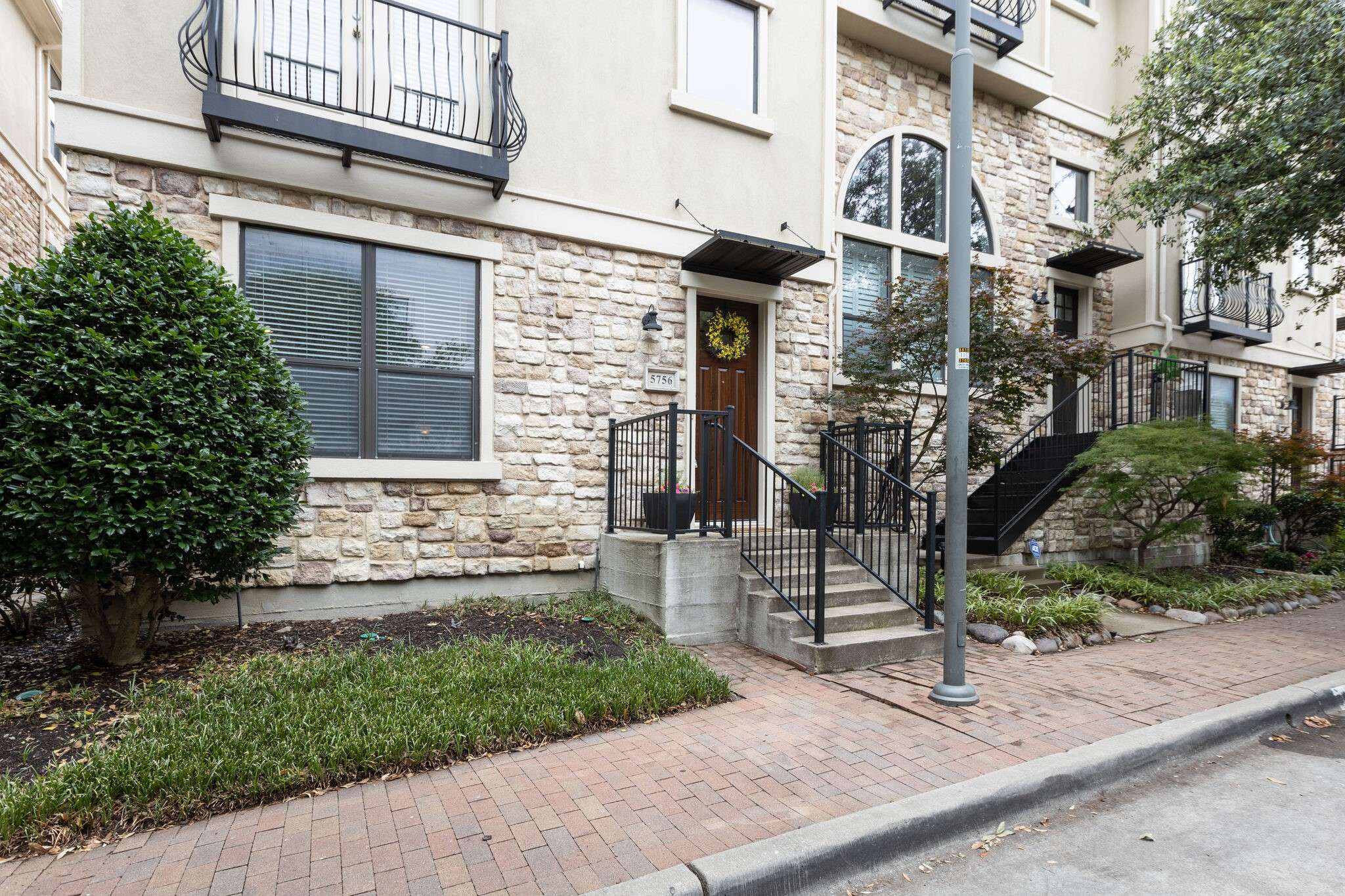 Plano, TX 75024,5756 Robbie RD