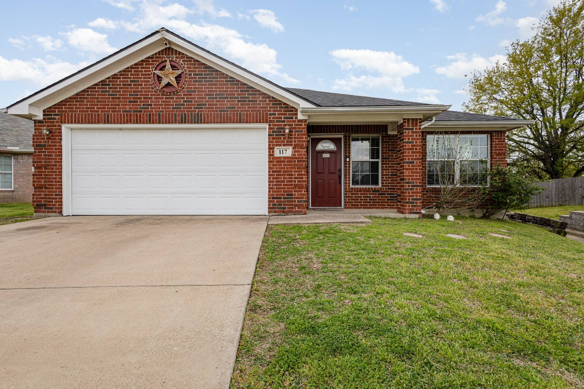 Terrell, TX 75160,117 Mitchell CIR