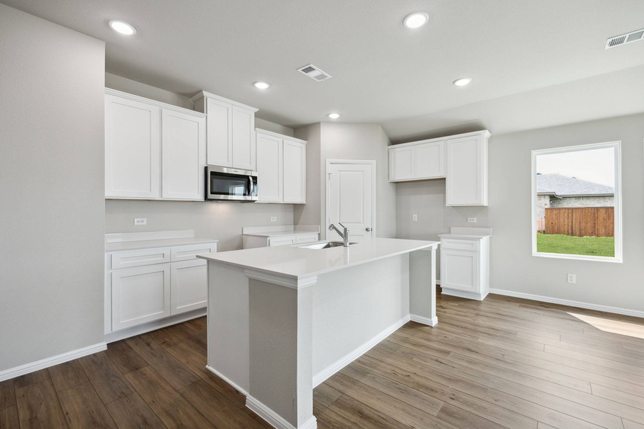 Seagoville, TX 75159,1139 Bermuda BND