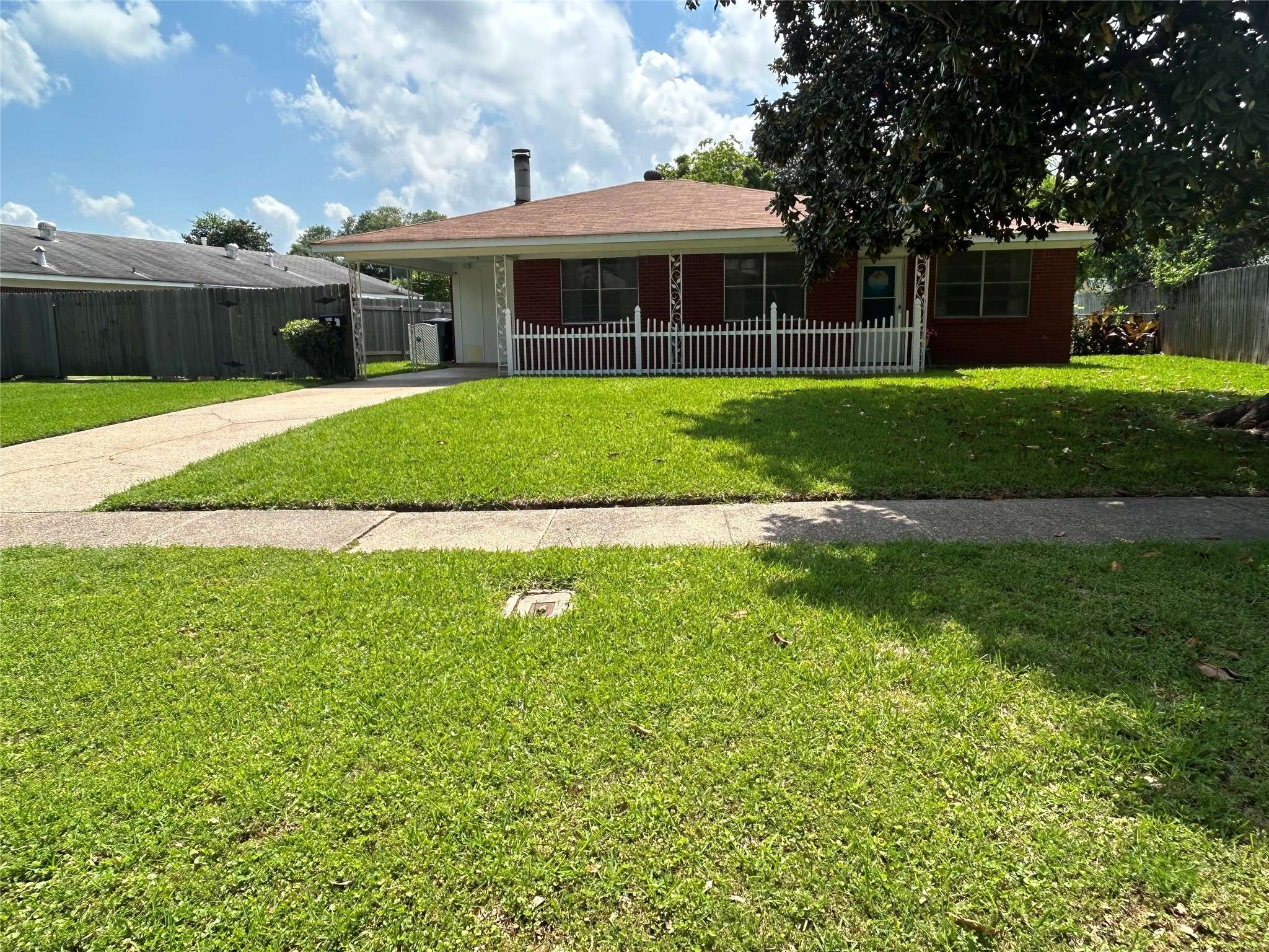 Shreveport, LA 71104,2804 Higgins ST