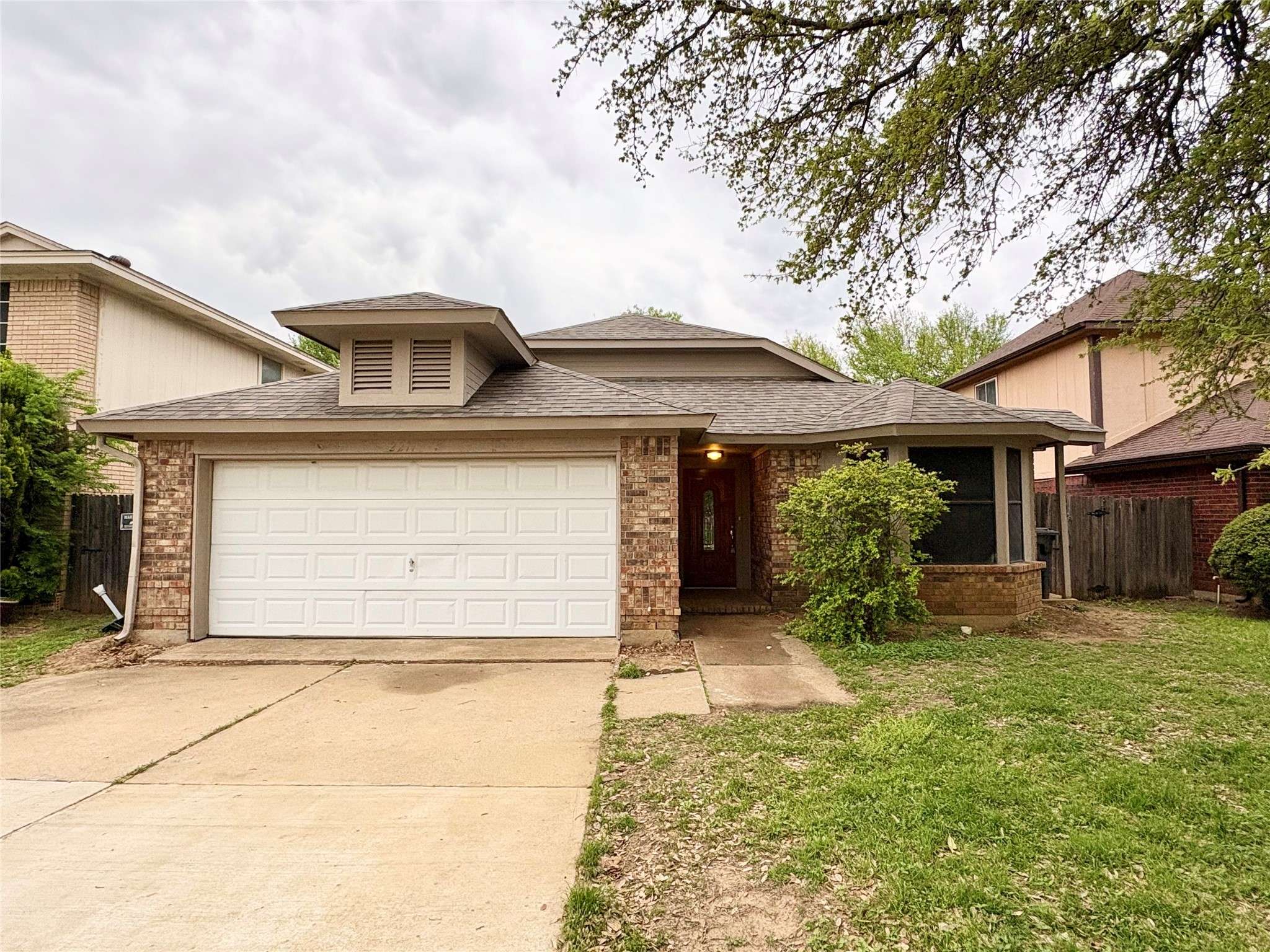 Arlington, TX 76013,2211 Woodland Oaks DR