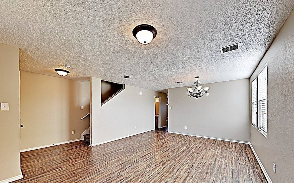 Arlington, TX 76002,8403 Plantain CT