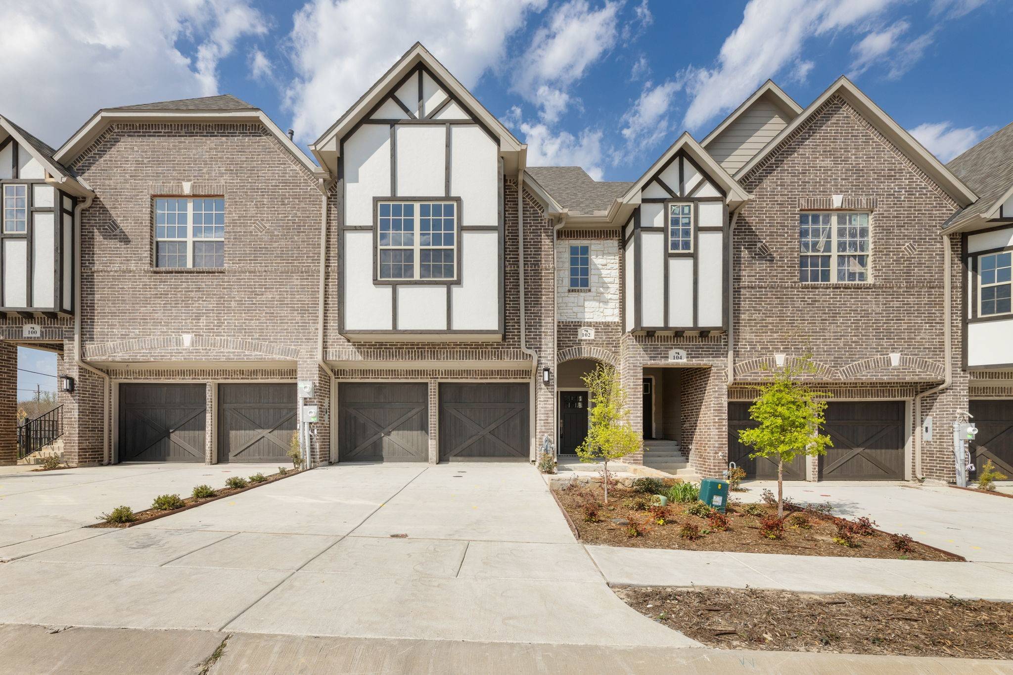 Lewisville, TX 75067,102 Kensington DR