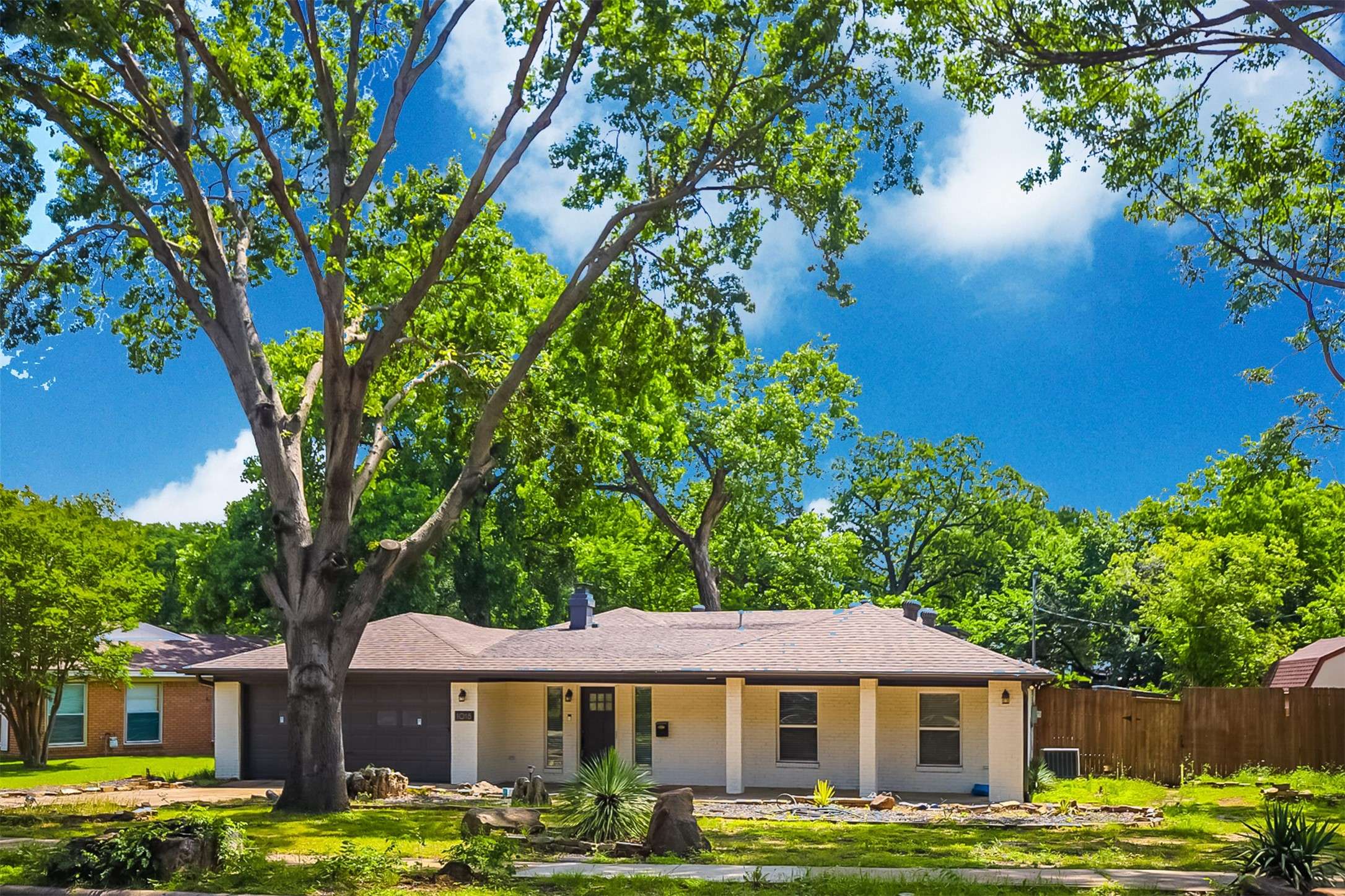 Irving, TX 75061,1018 Brookhollow DR