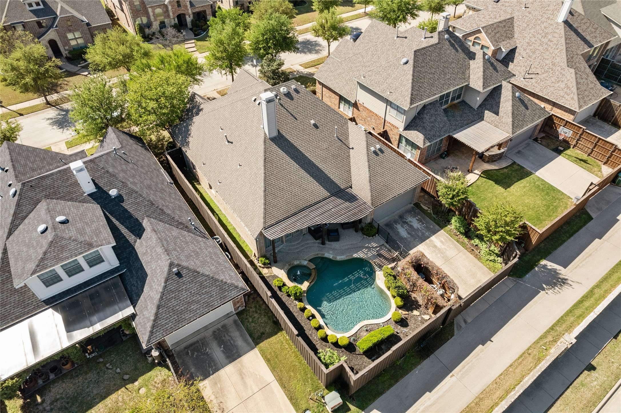 Lewisville, TX 75056,429 S Hampton CT