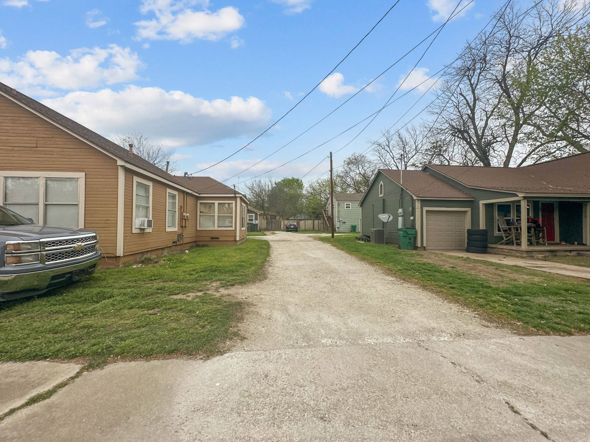 Gainesville, TX 76240,706 N Commerce ST