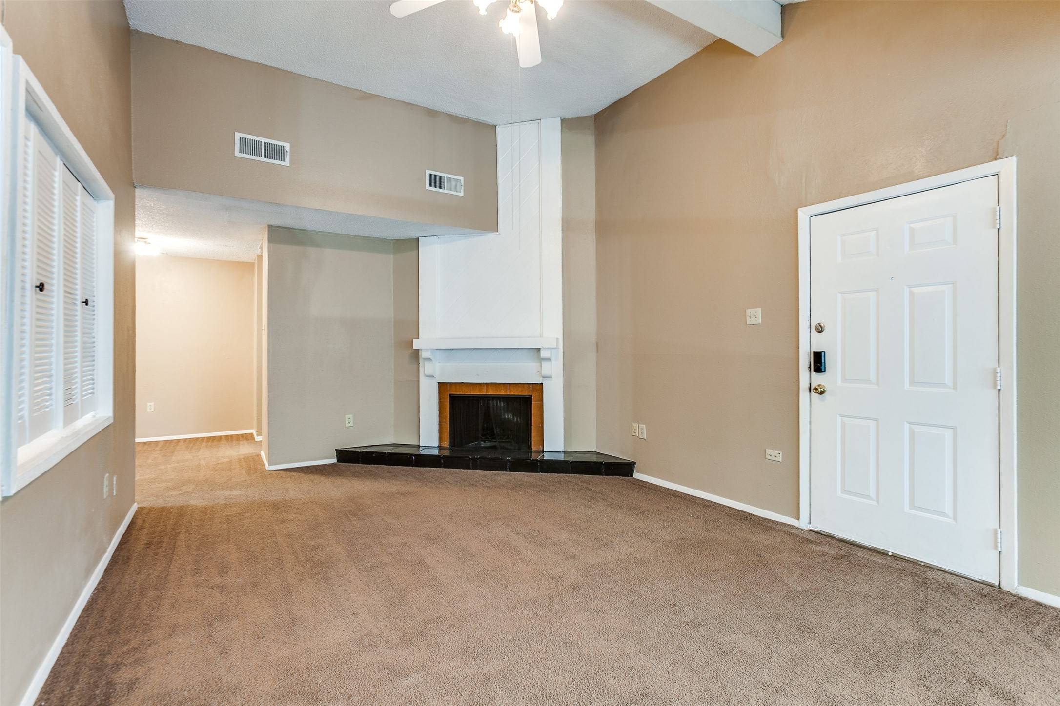 Dallas, TX 75243,9696 Walnut ST #1312
