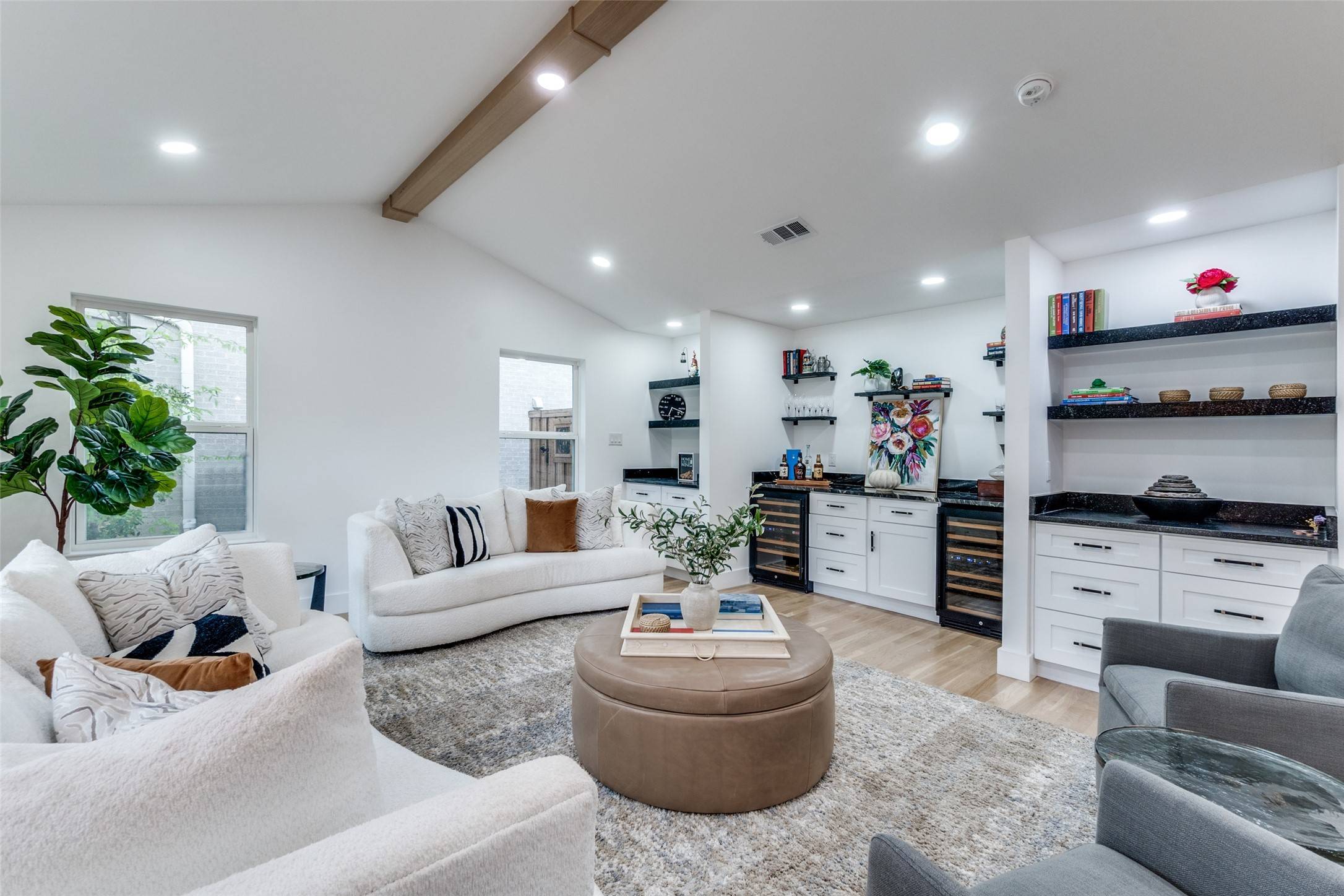 Dallas, TX 75214,6812 Coronado AVE