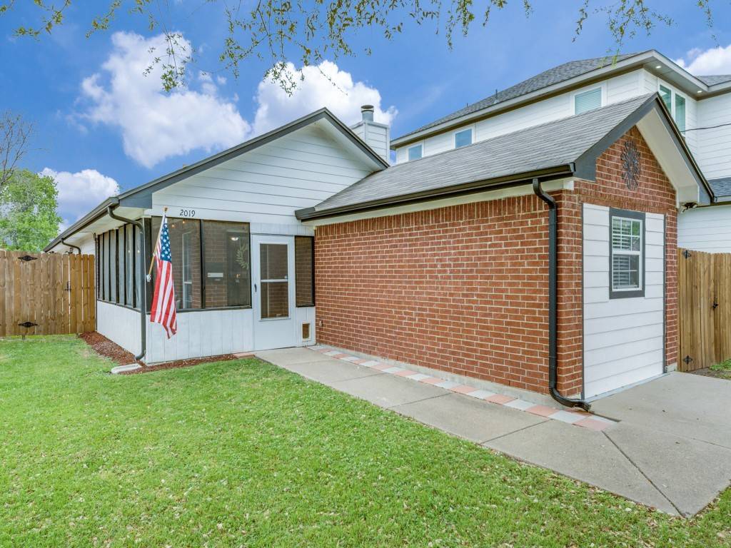 Dallas, TX 75212,2019 Mcbroom ST