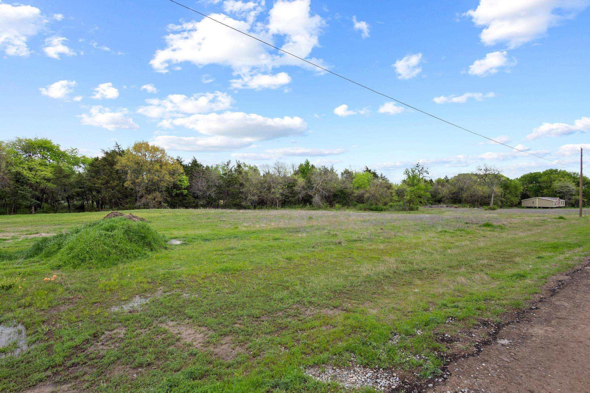 Bonham, TX 75418,333 Hemby WAY