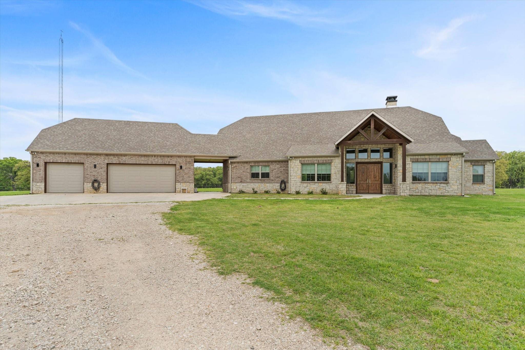 Grand Saline, TX 75140,3317 VZ CR 1804