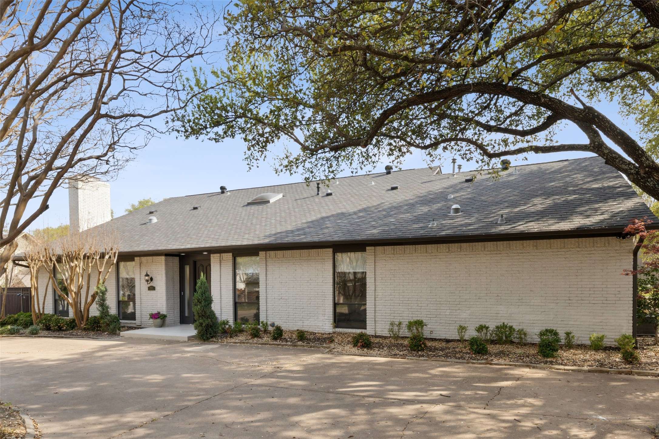 Dallas, TX 75230,6824 Churchill WAY