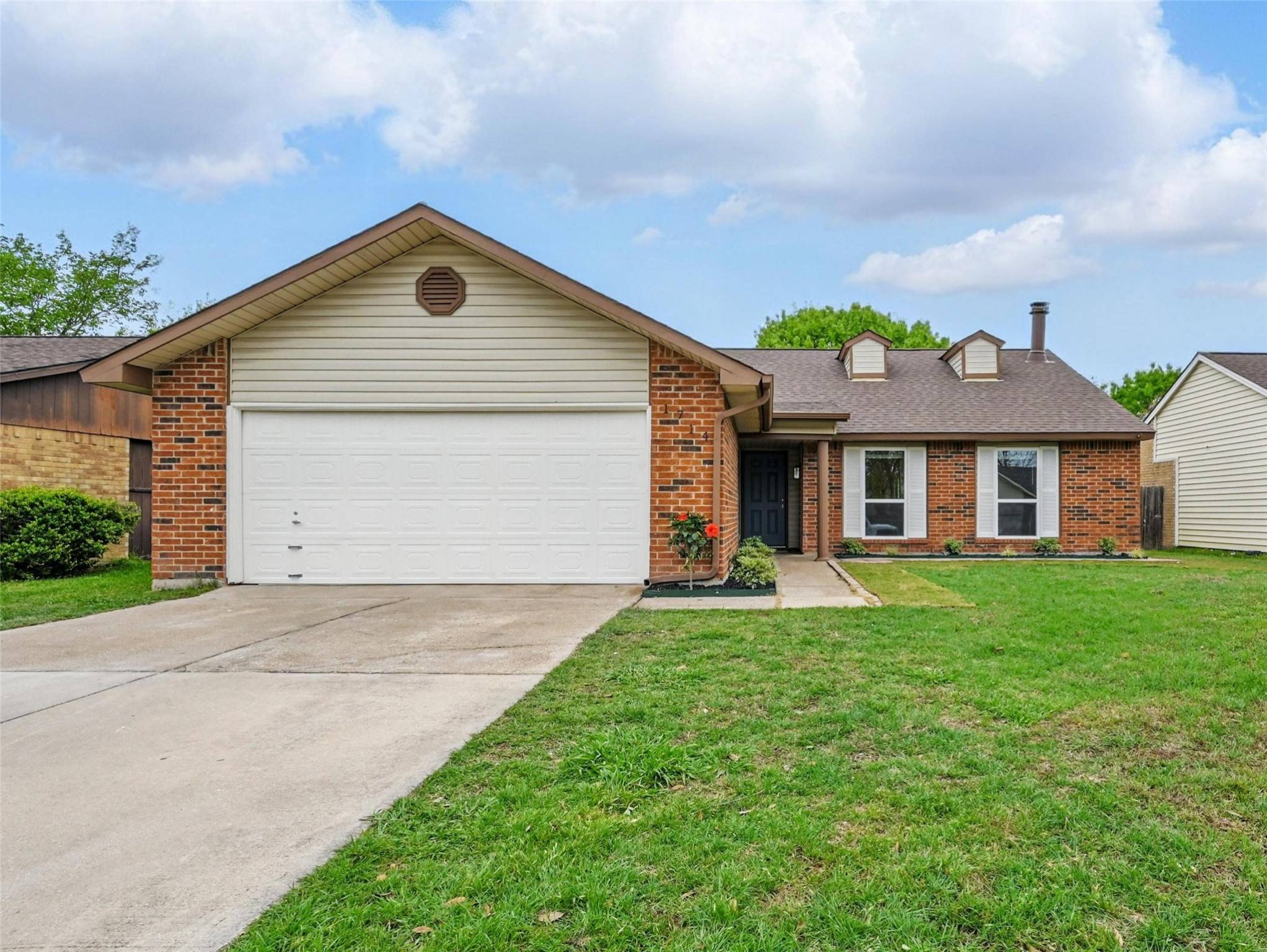 Grand Prairie, TX 75052,1714 Lewis TRL