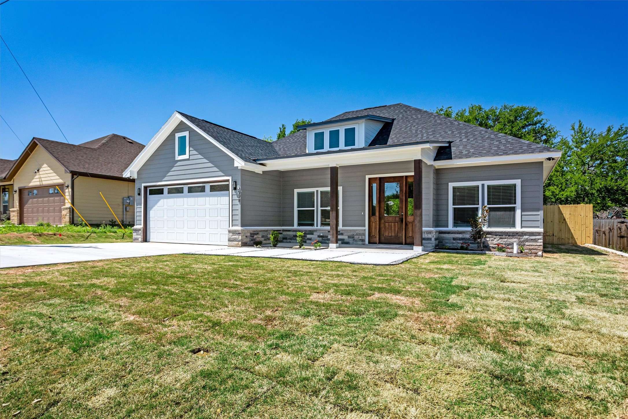 Granbury, TX 76048,2508 San Gabriel