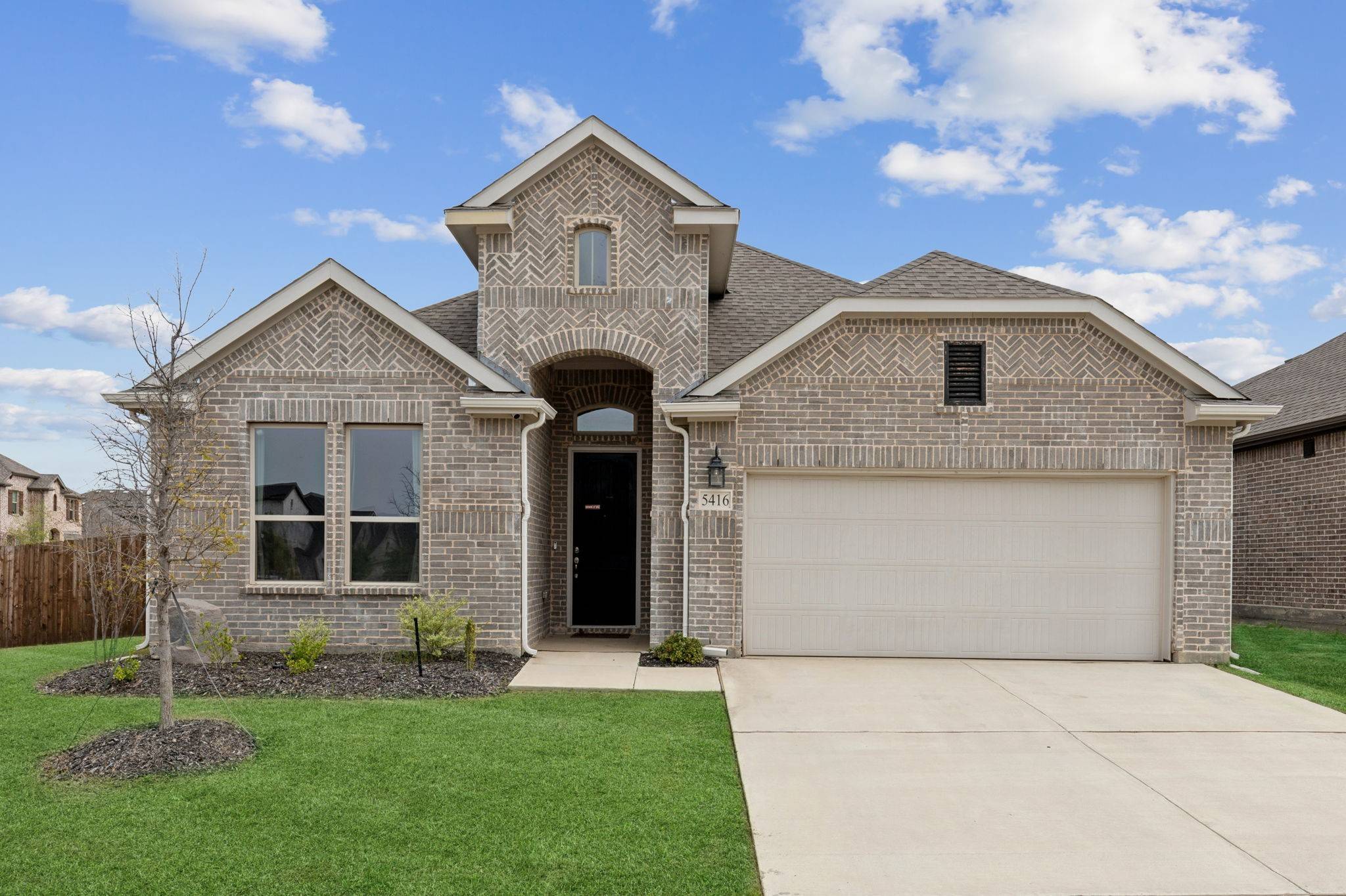 Denton, TX 76207,5416 Pagewood DR