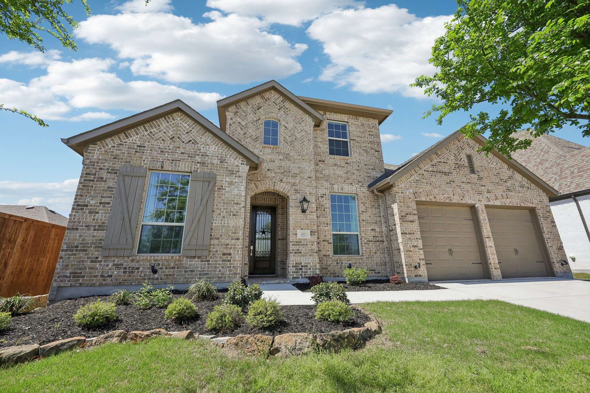 Aubrey, TX 76227,4101 Hawthorn DR