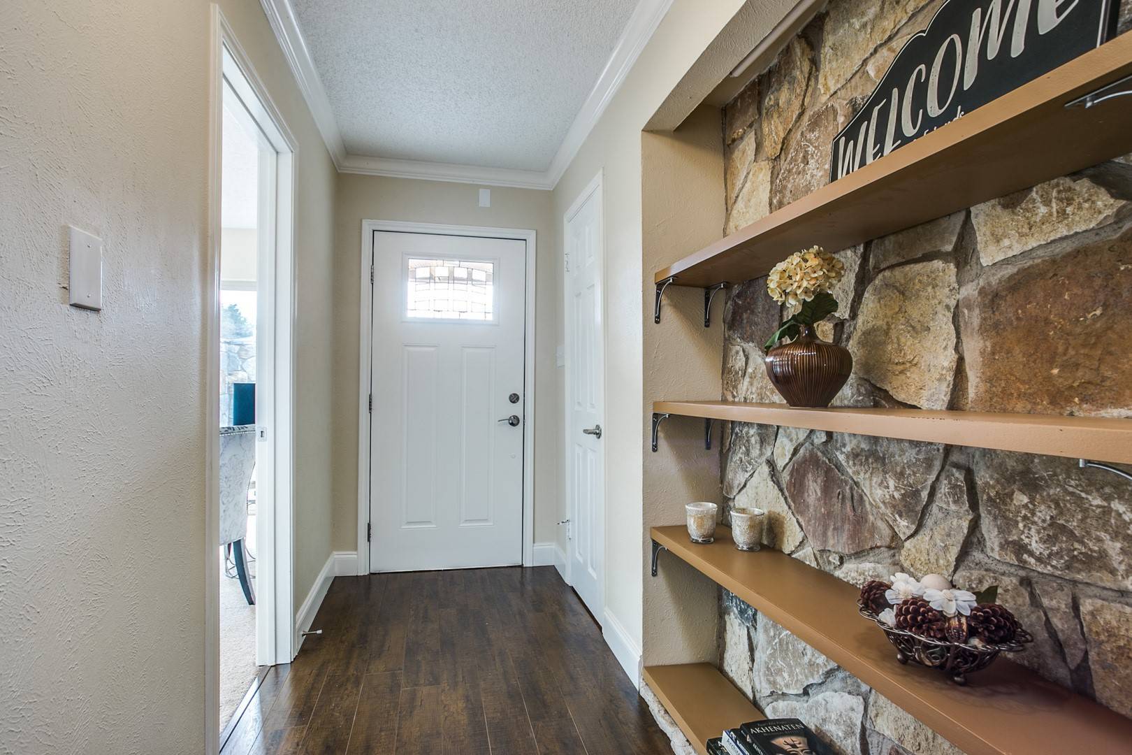 Fort Worth, TX 76116,6866 Chickering RD