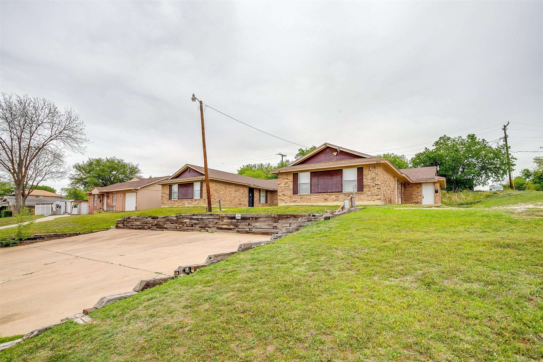 Fort Worth, TX 76106,2602 NW 21st ST